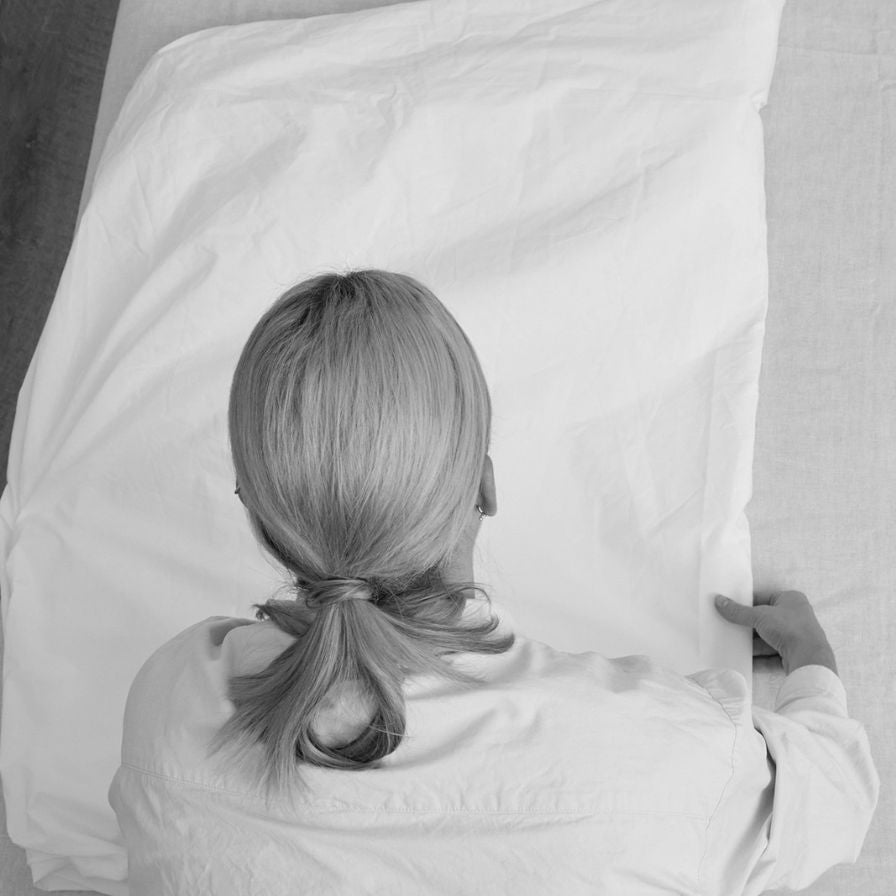 How to Fold a Fitted Sheet