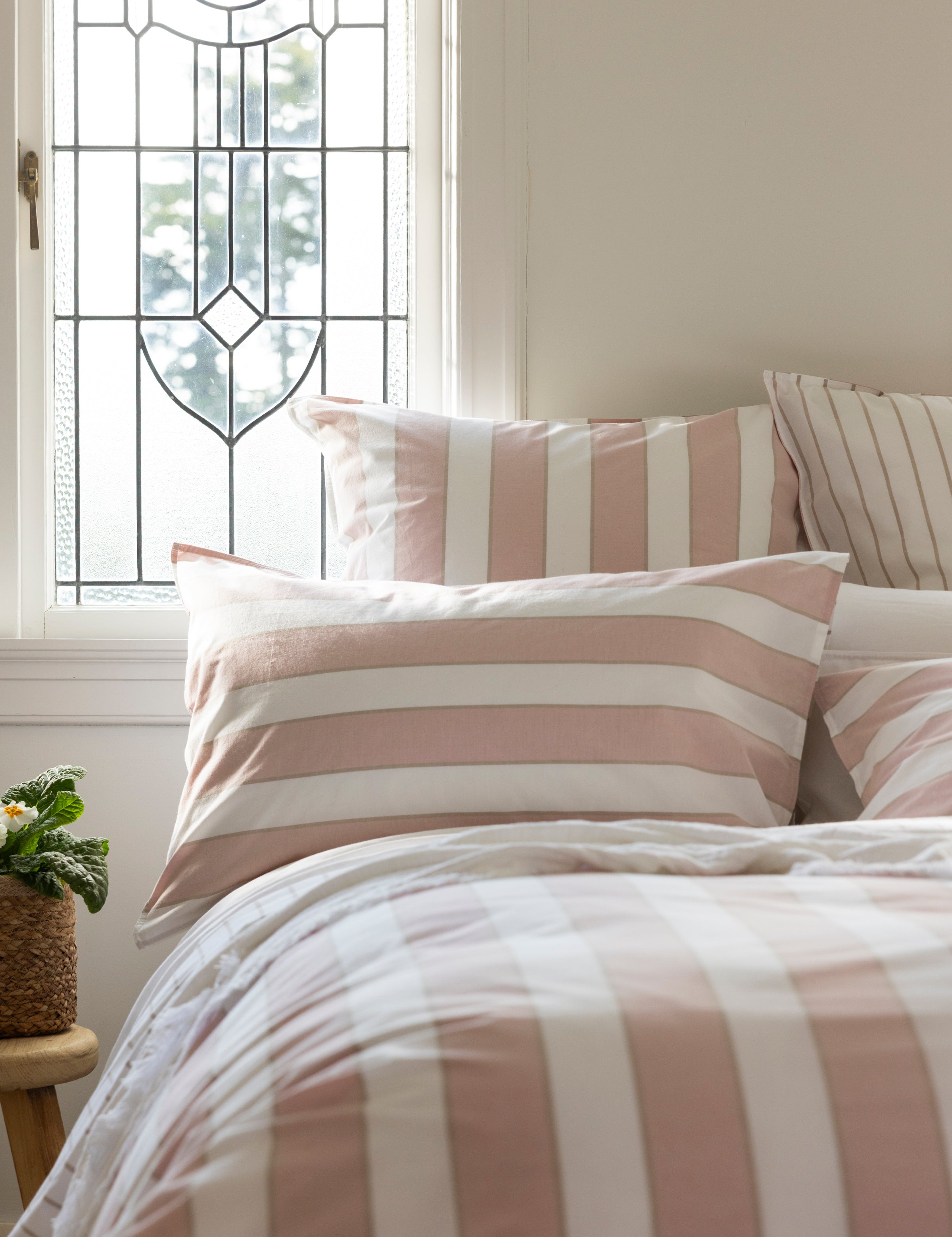 After Glow European Pillowcase | Pink Natural-2