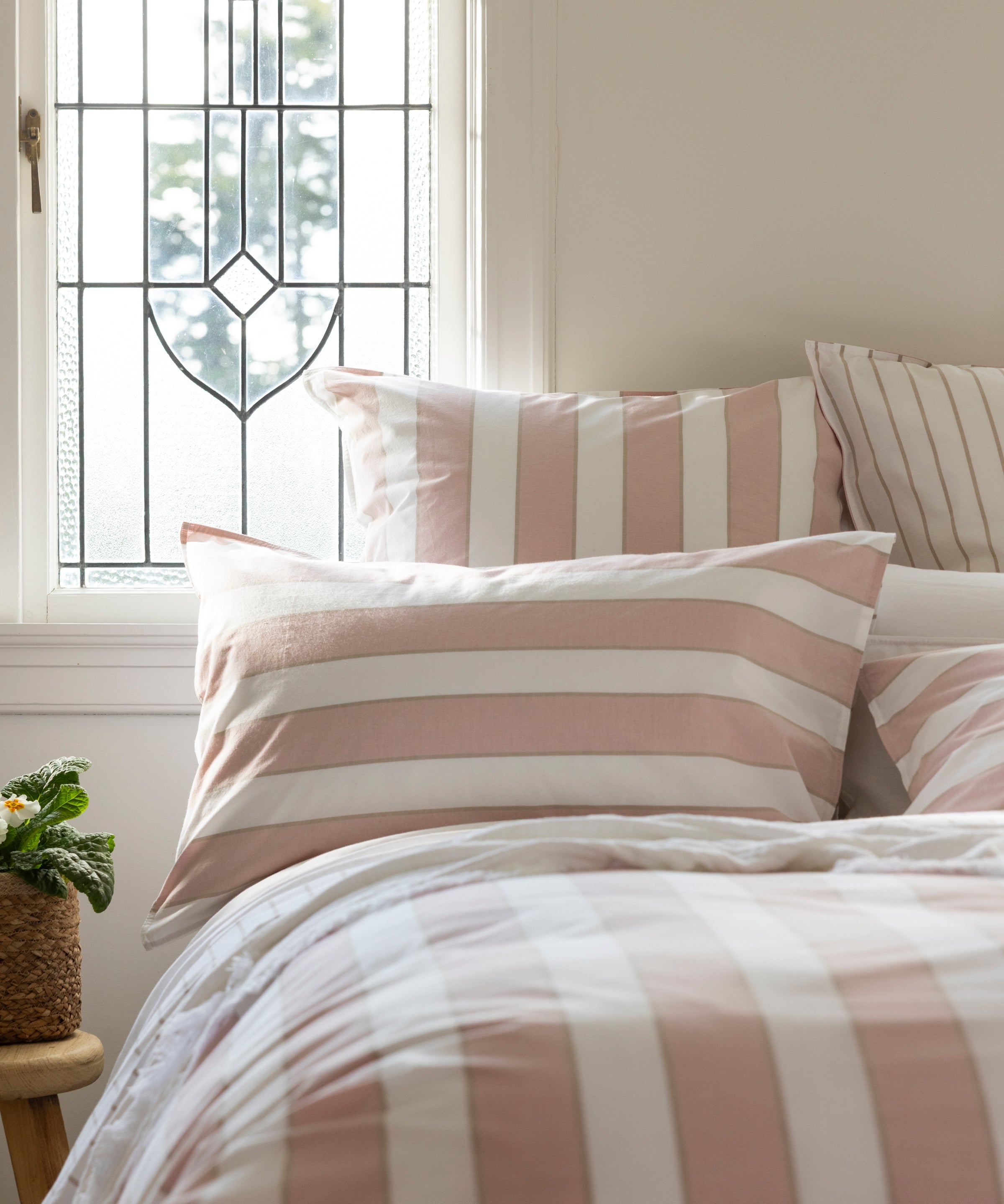 After Glow Standard Pillowase Set | Pink Natural-2