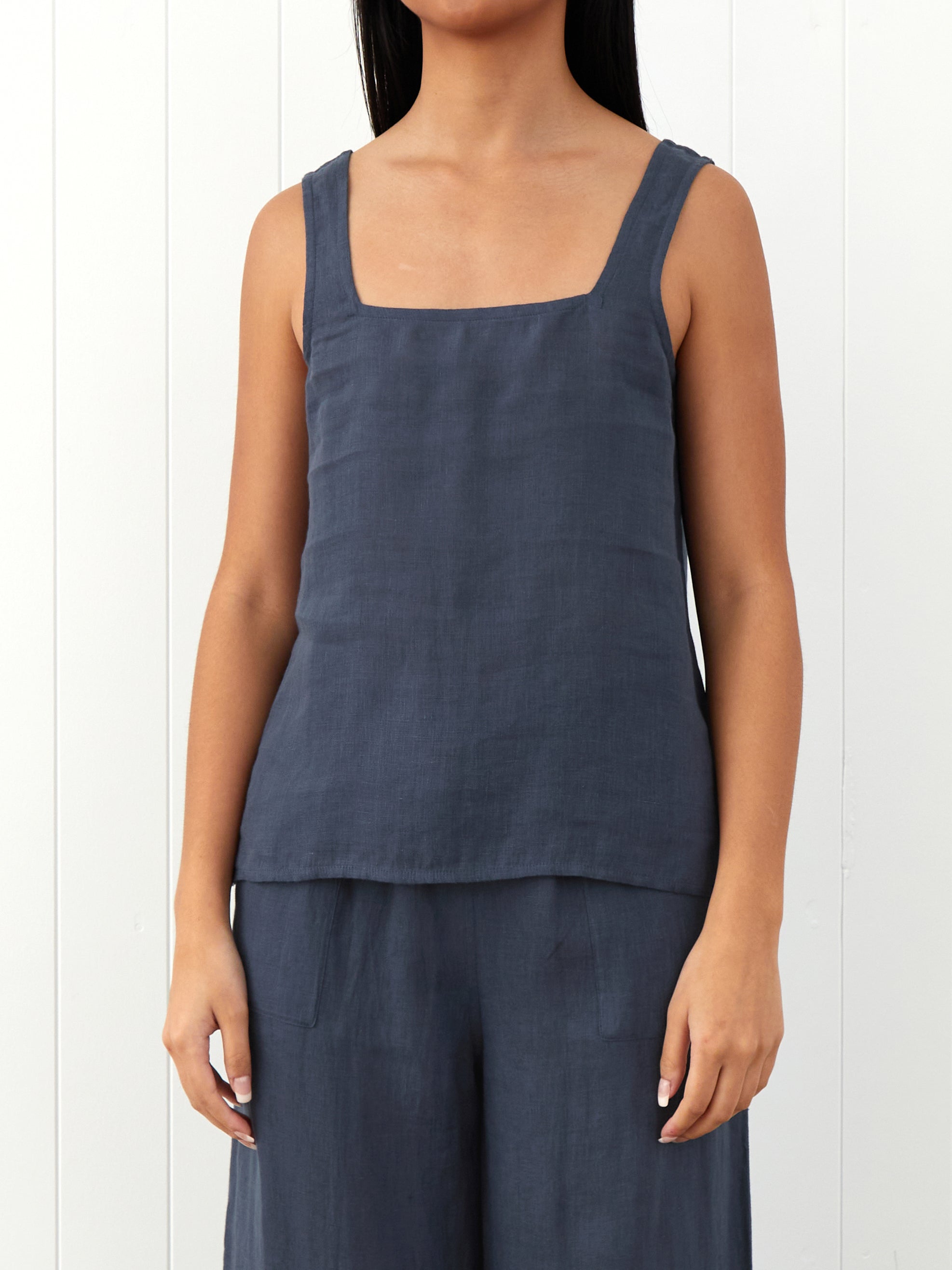 Amalfi Linen Singlet Top | Ink-1