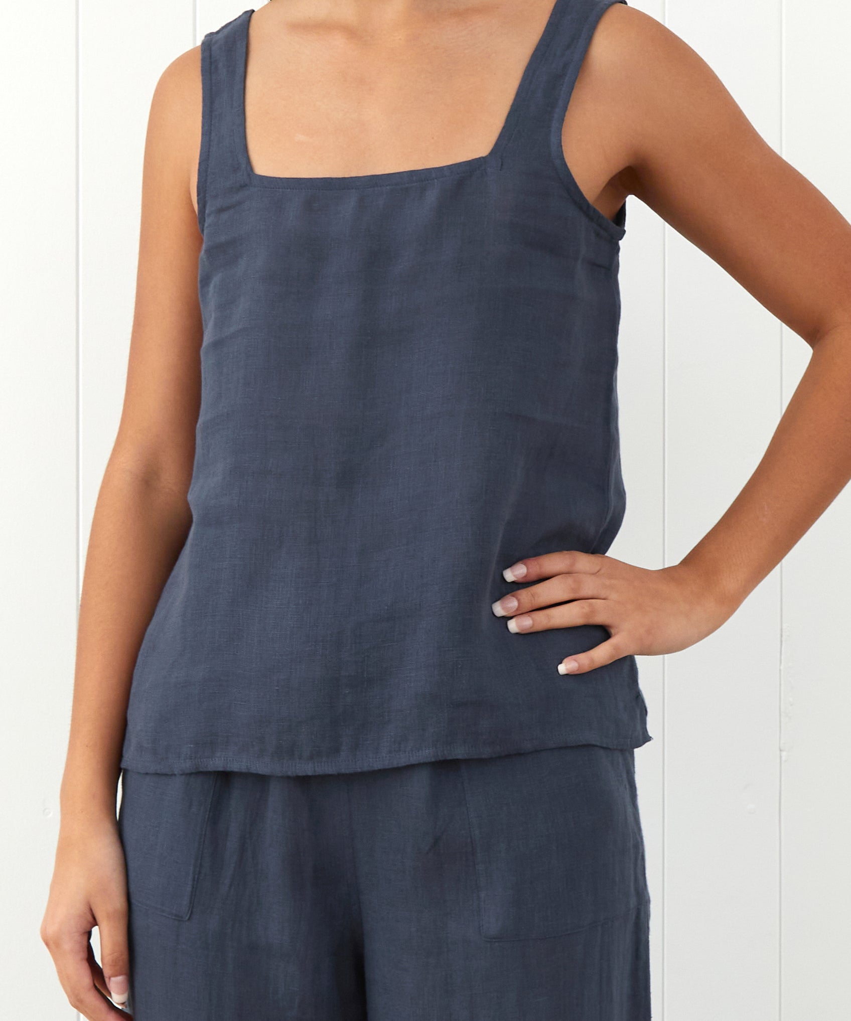 Amalfi Linen Singlet Top | Ink-3