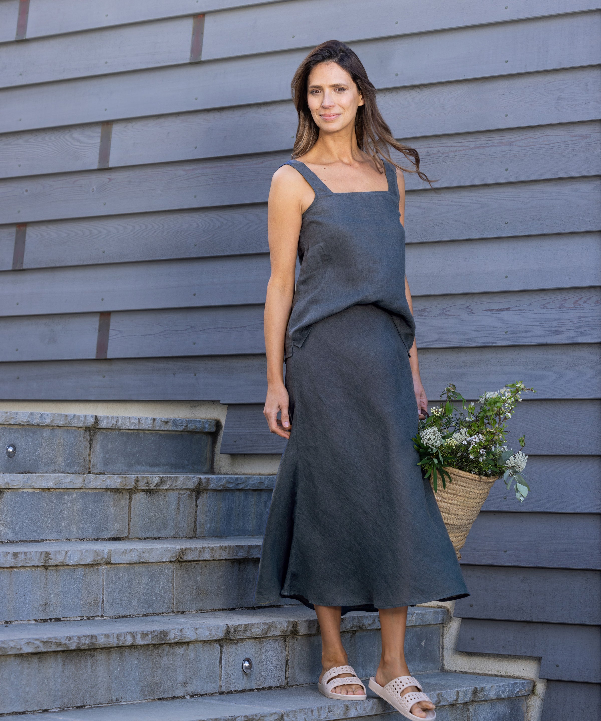 Amalfi Linen Singlet Top | Ink-5
