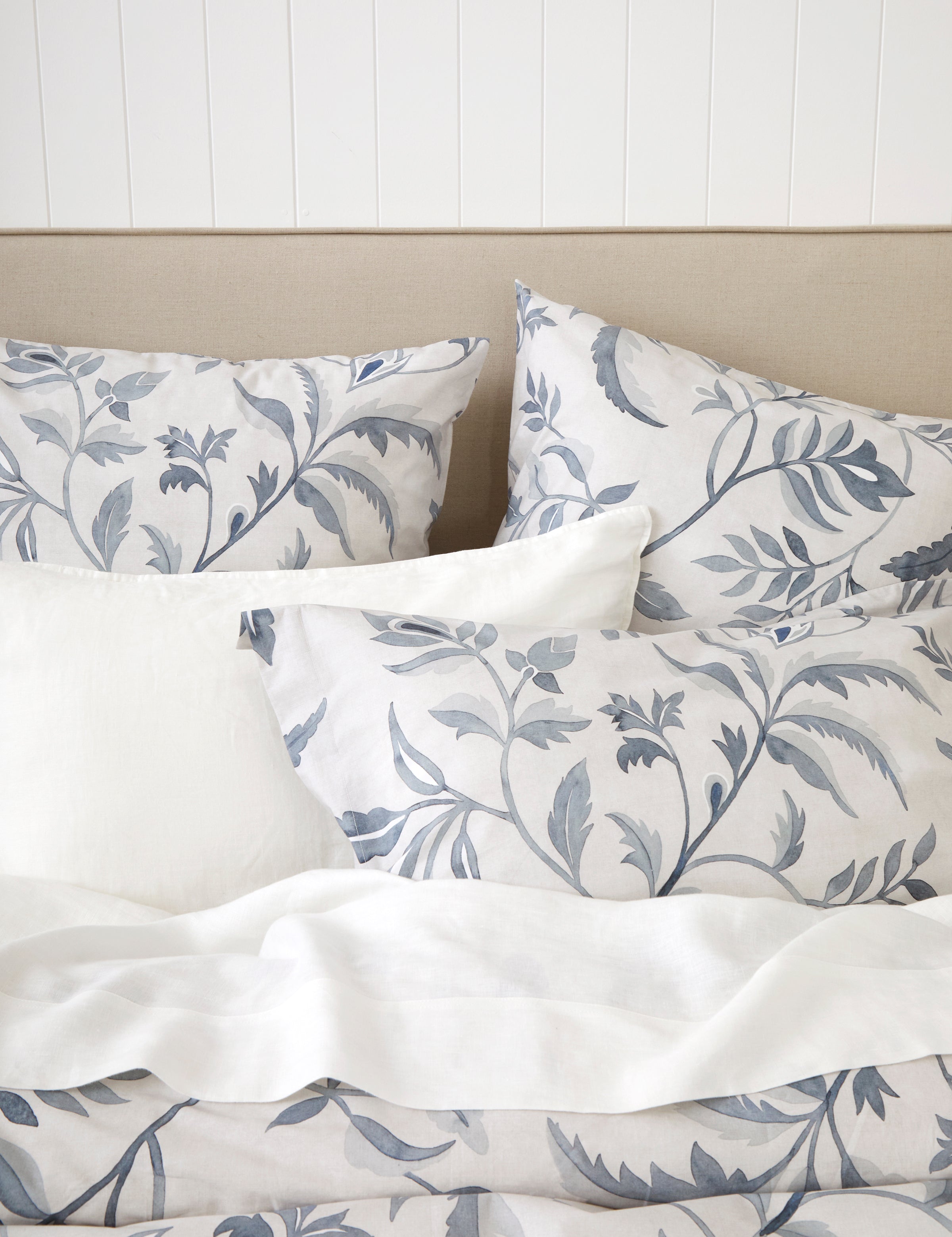 Antoinette Duvet Cover Set | Blue Leaf-2