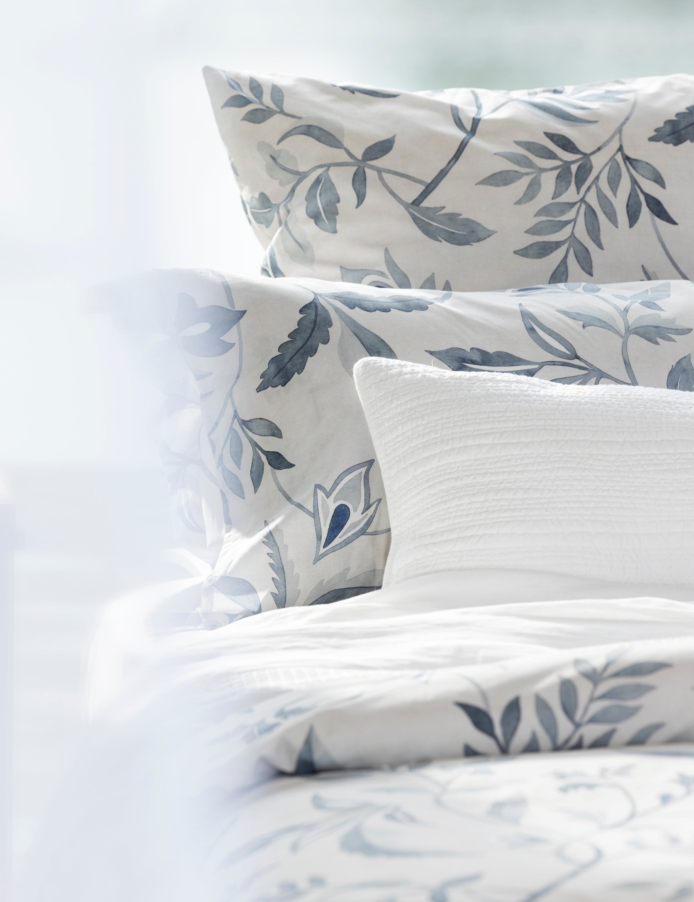 Antoinette Lodge Pillowcase Set | Blue Leaf-2