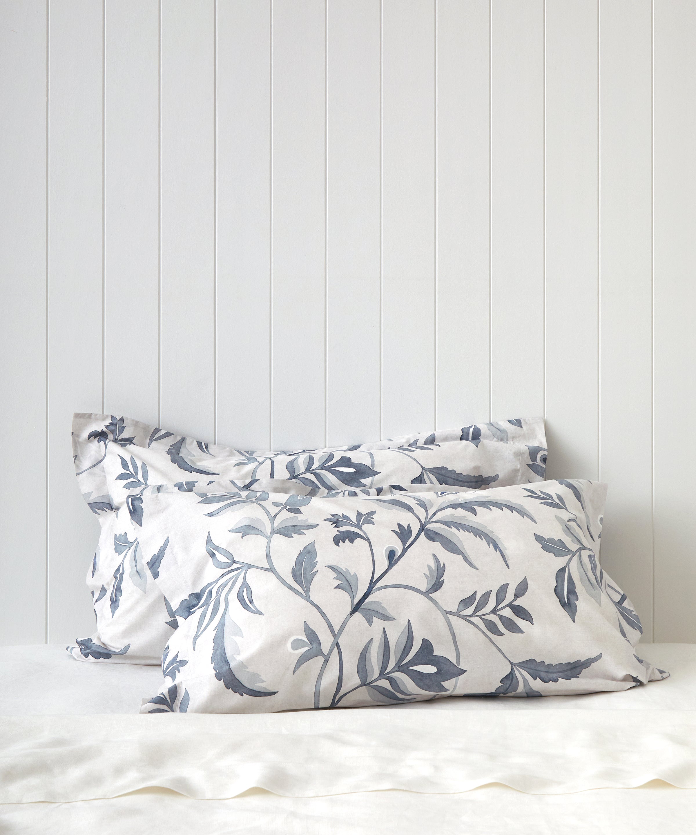 Antoinette Oxford Pillowcase Set | Blue Leaf-1