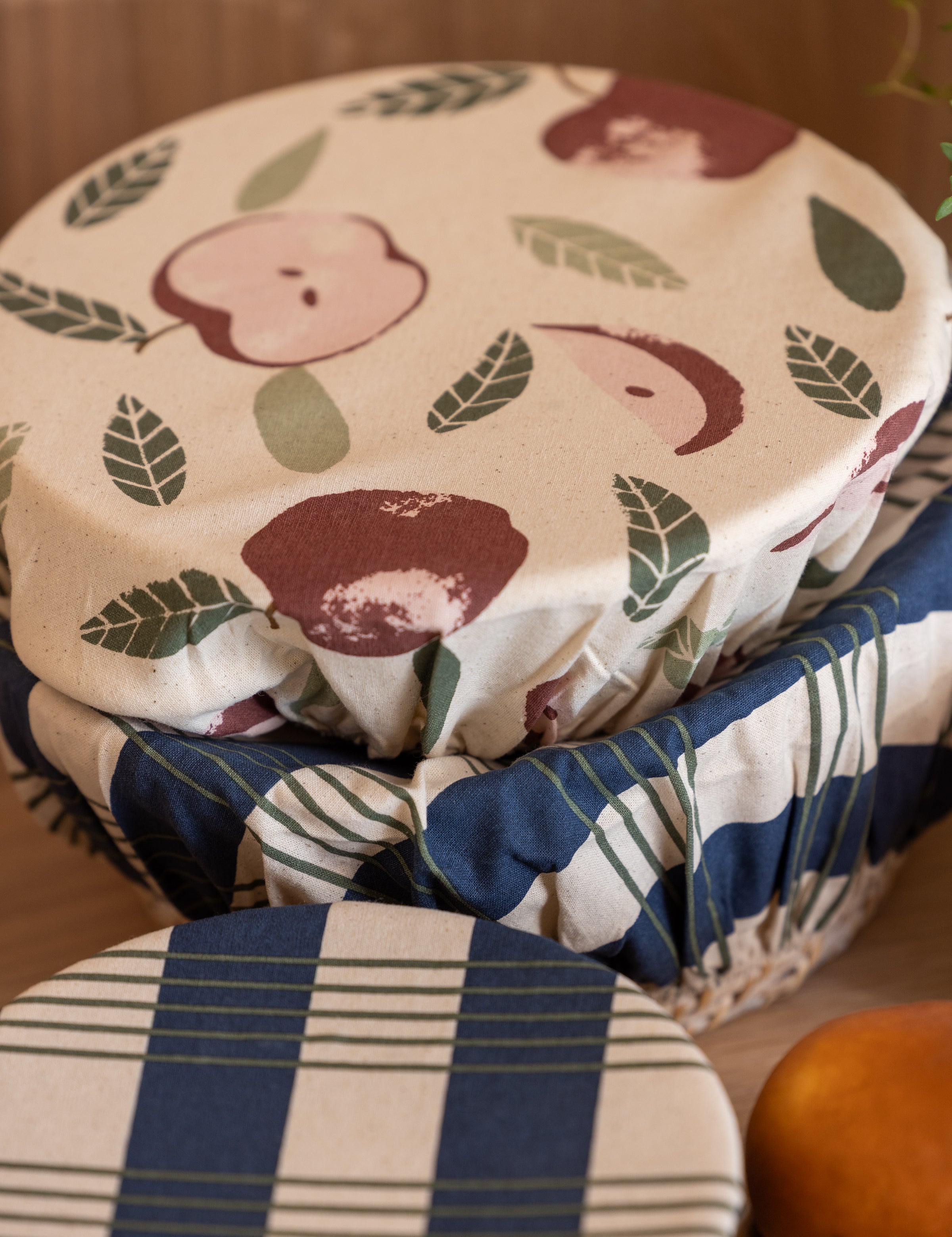 Apple Grove Dish Cover Set of 4 | Multi-3
