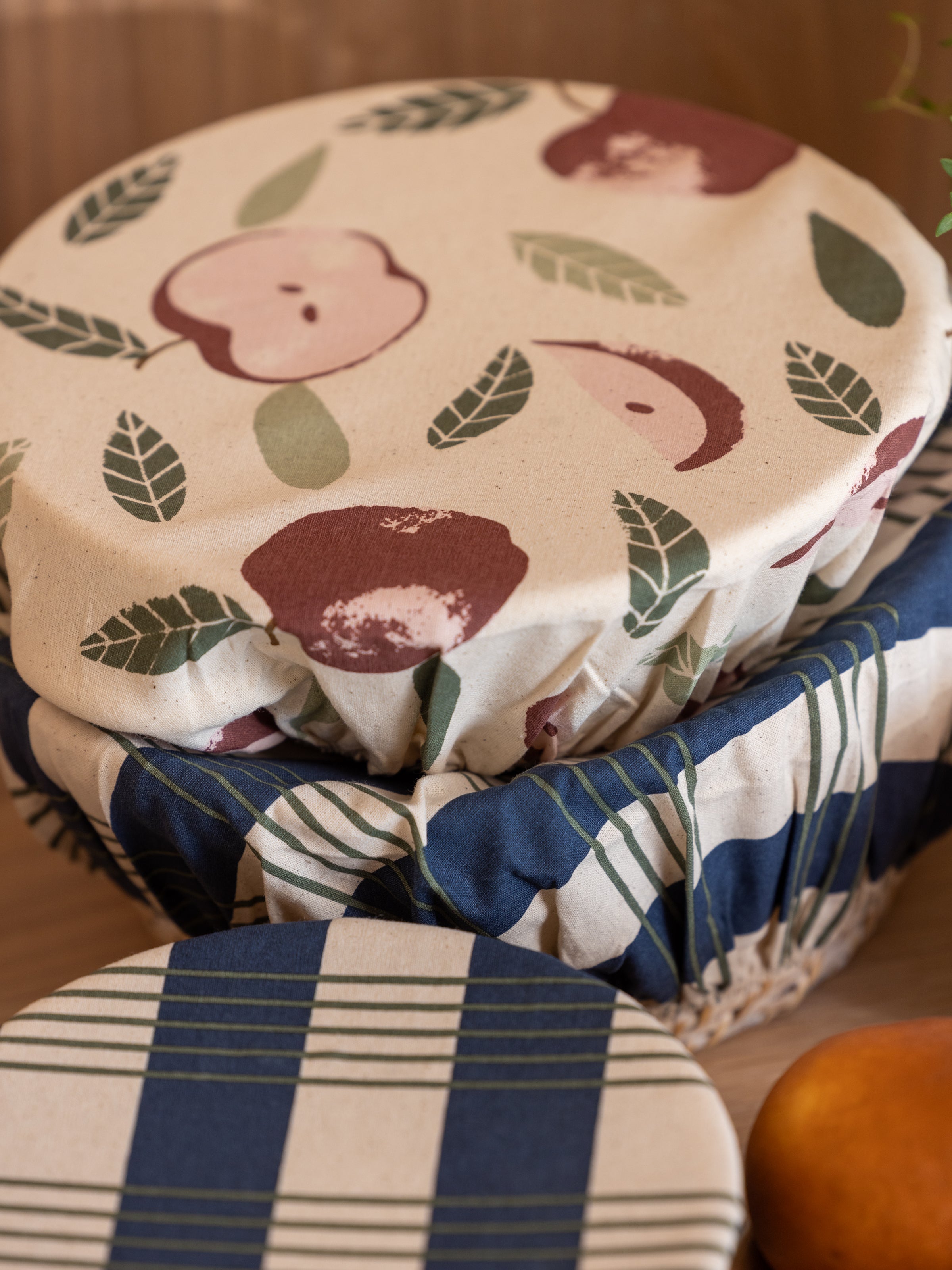 Apple Grove Dish Cover Set of 4 | Multi-3