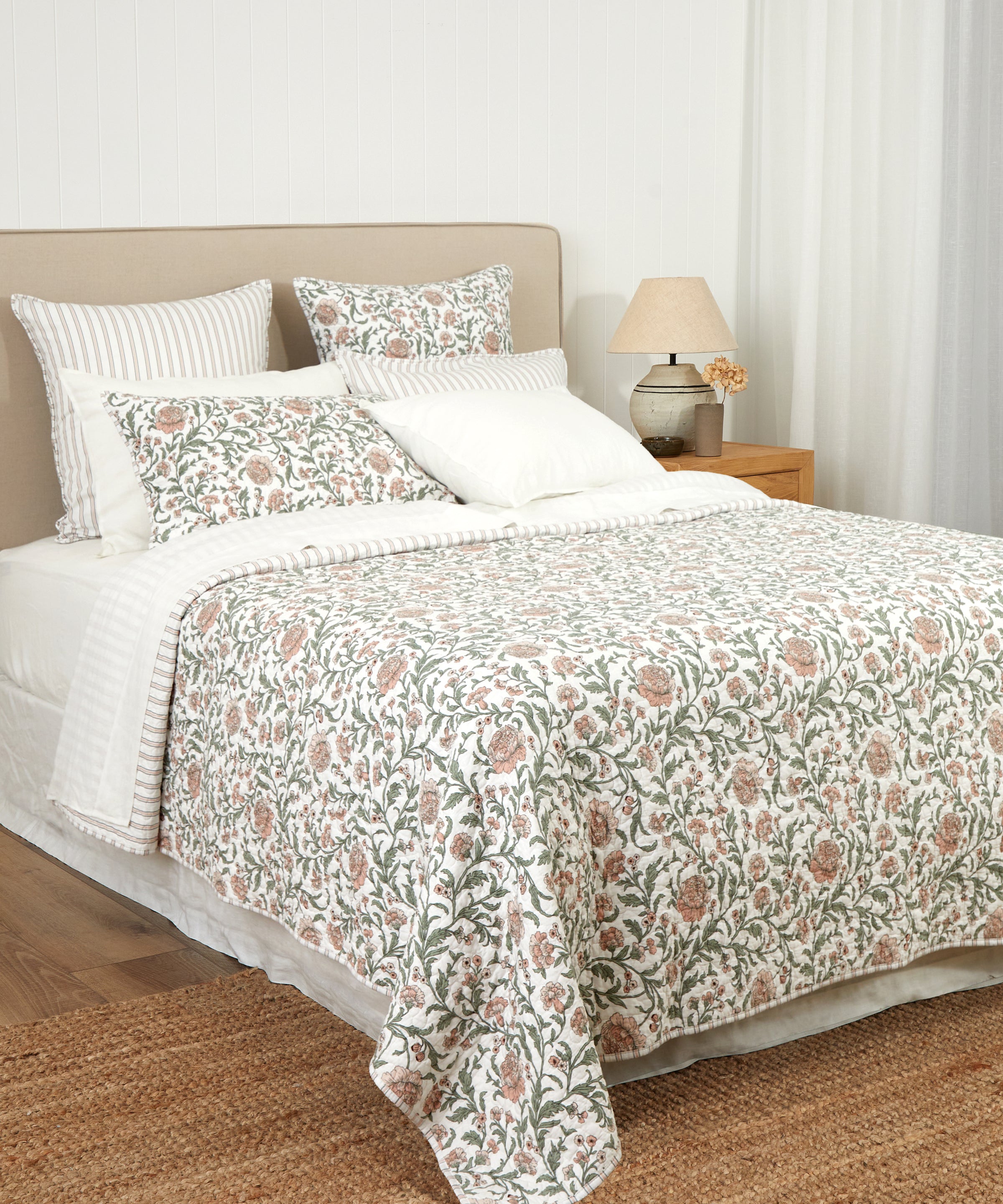 Arabella Quilt | Floral-3
