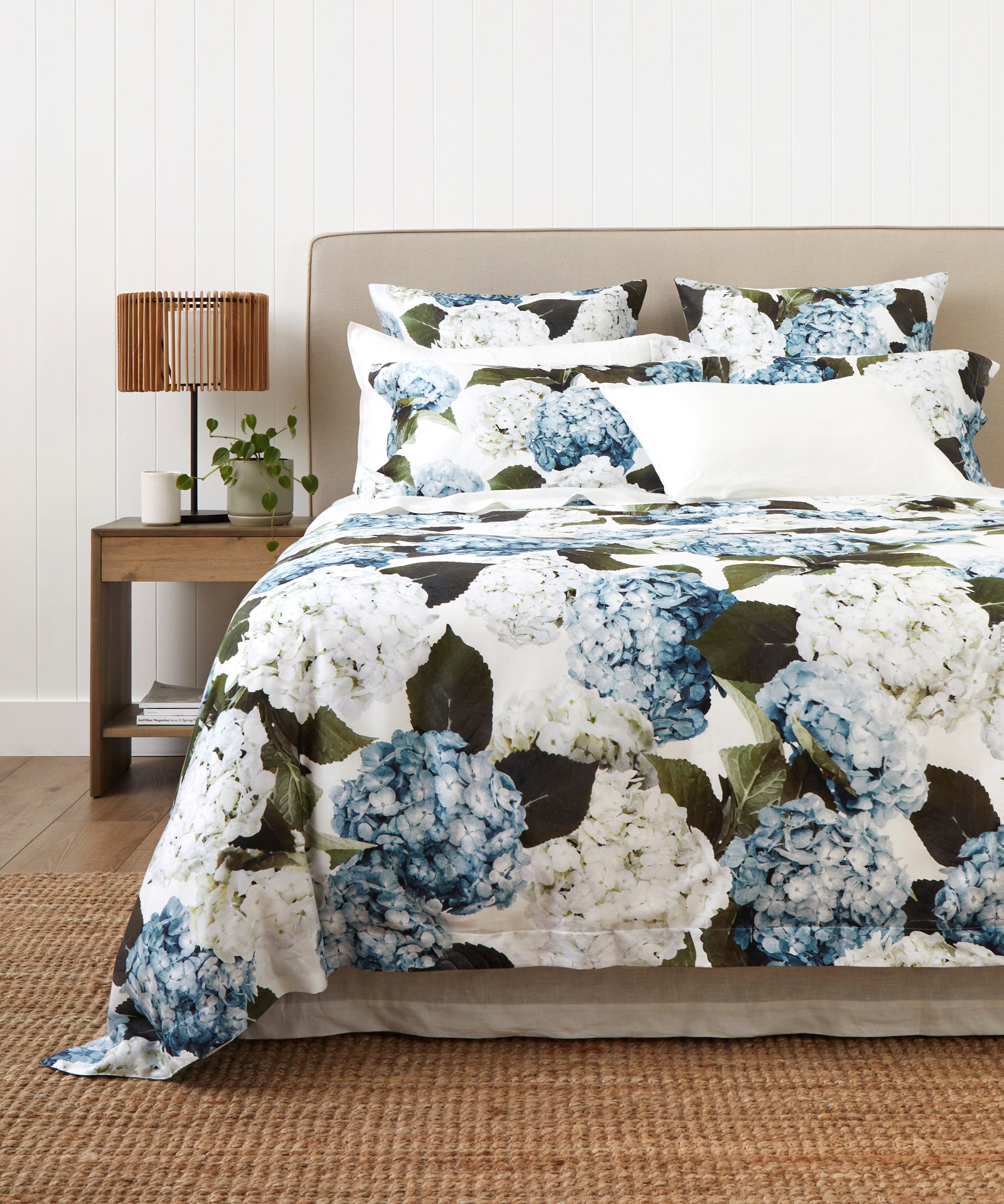 Beloved Hydrangea Duvet Cover Set | Blue Floral-1