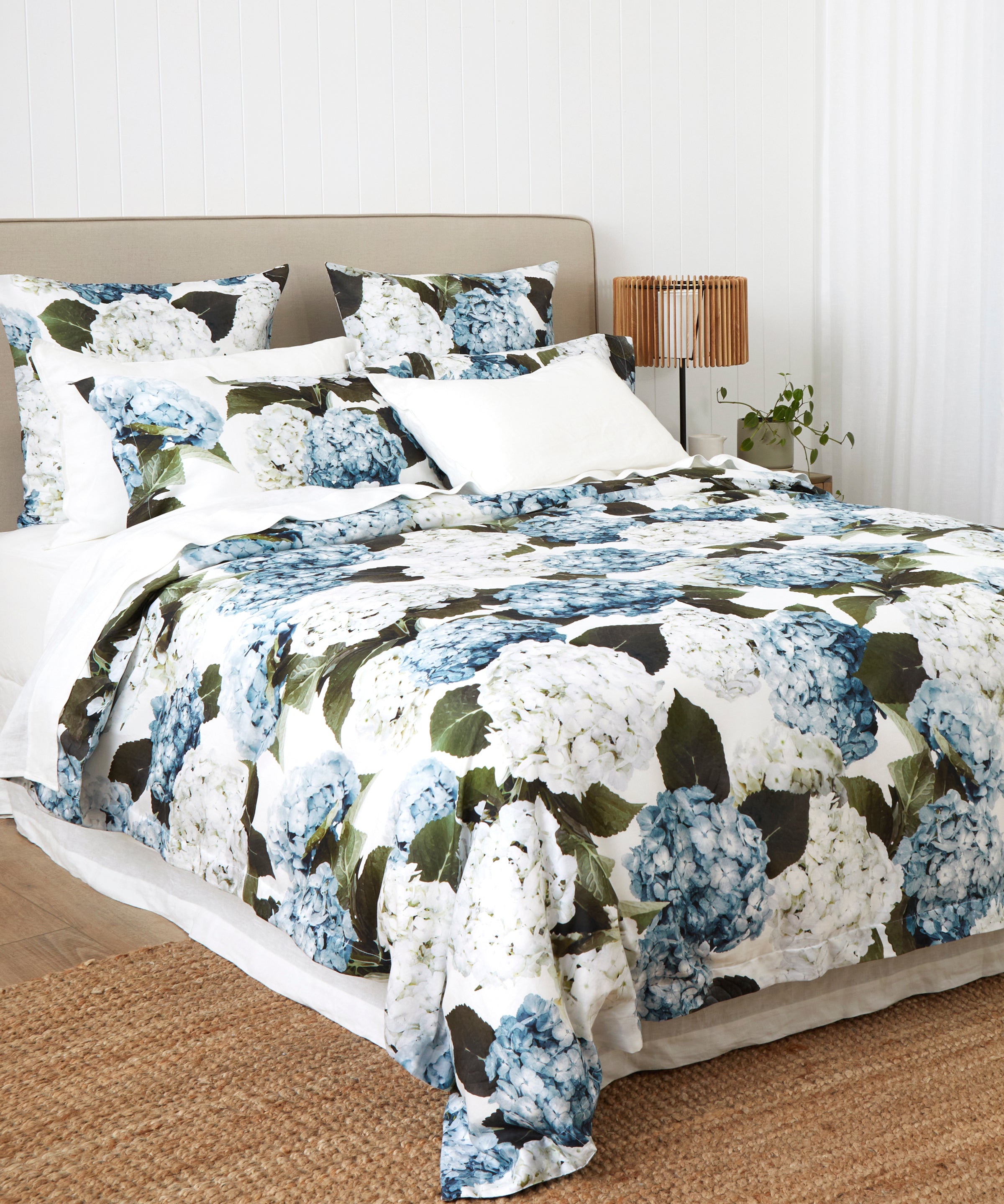 Beloved Hydrangea Duvet Cover Set | Blue Floral-3