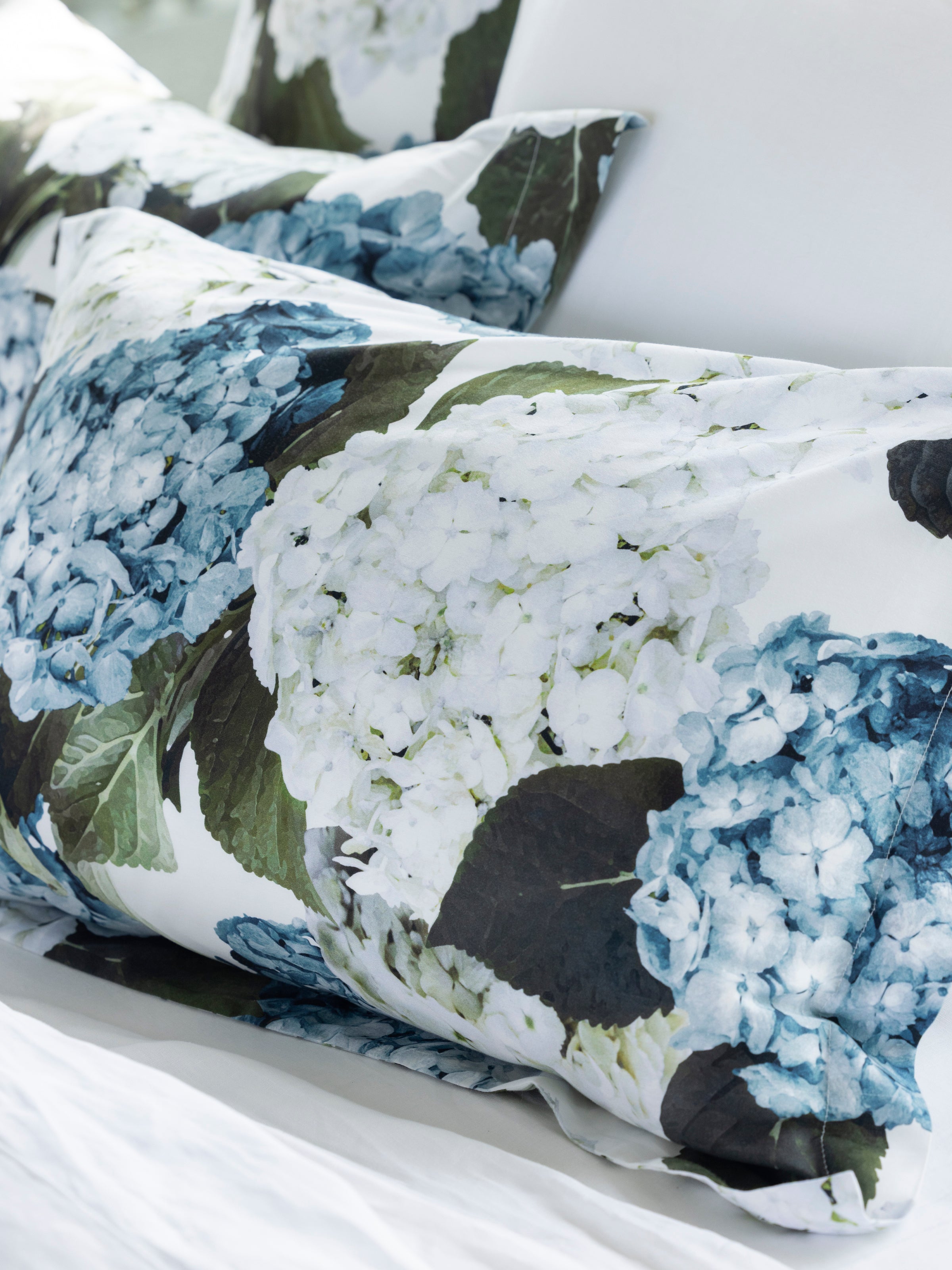 Beloved Hydrangea Oxford Pillowcase Set | Blue Floral-2