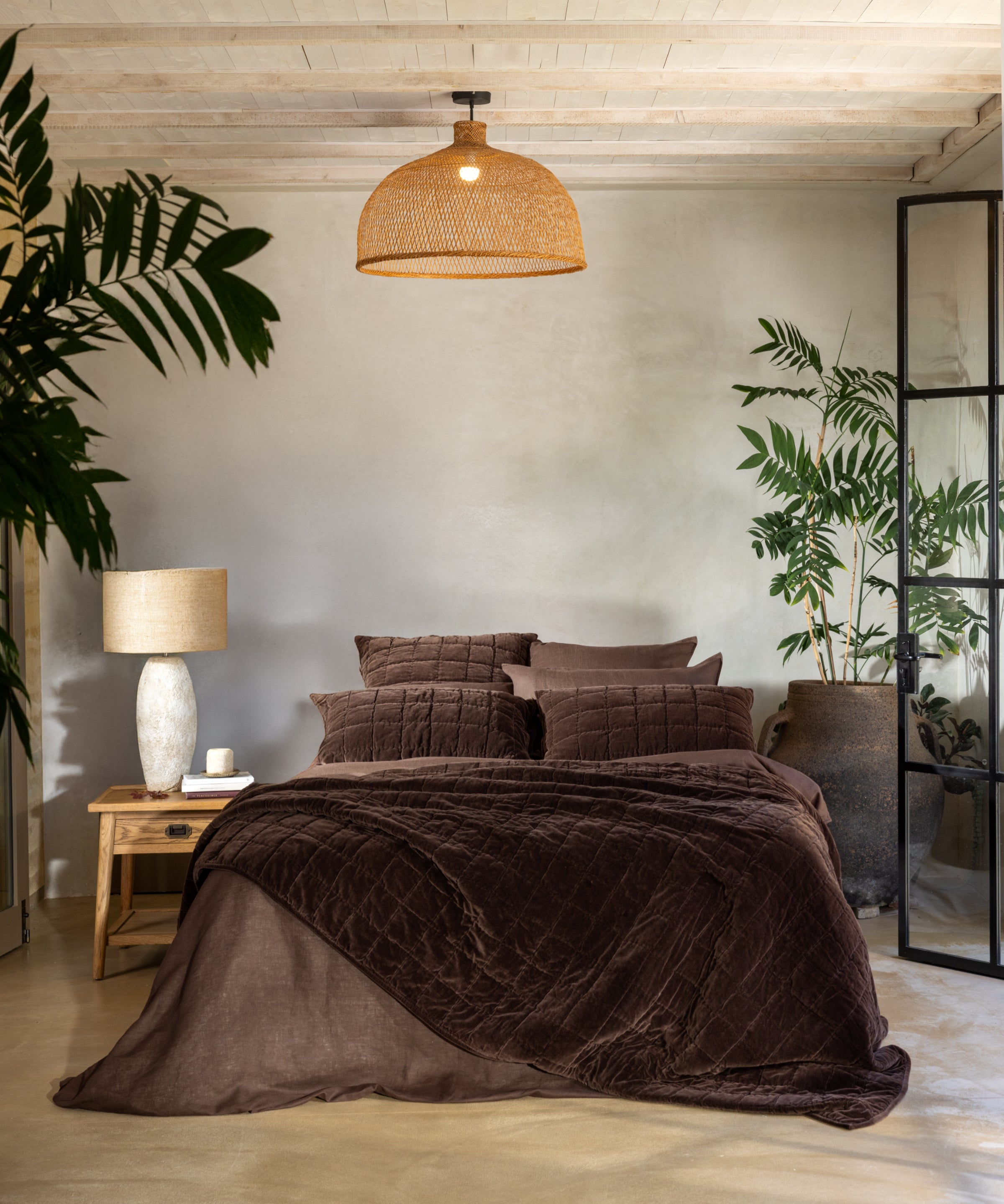 Belvedere Velvet Quilt | Cocoa-5