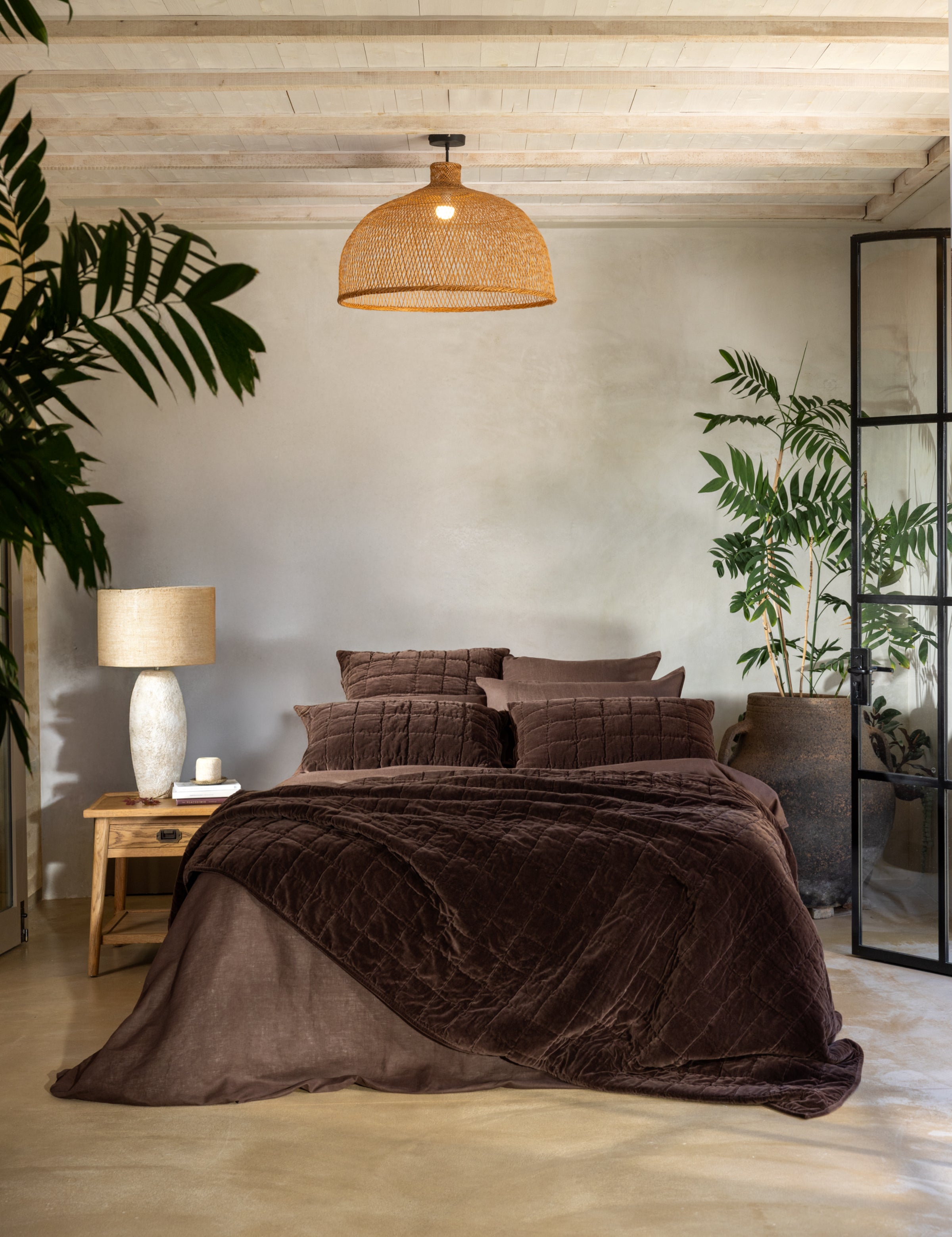 Belvedere Velvet Quilt | Cocoa-5