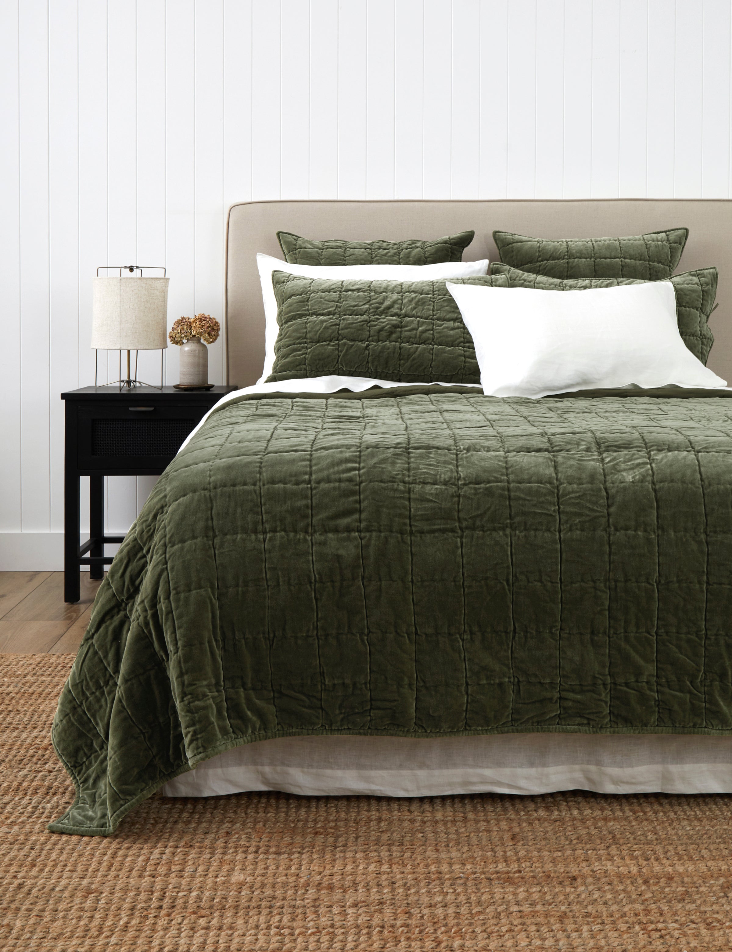 Belvedere Velvet Quilt | Willow-1