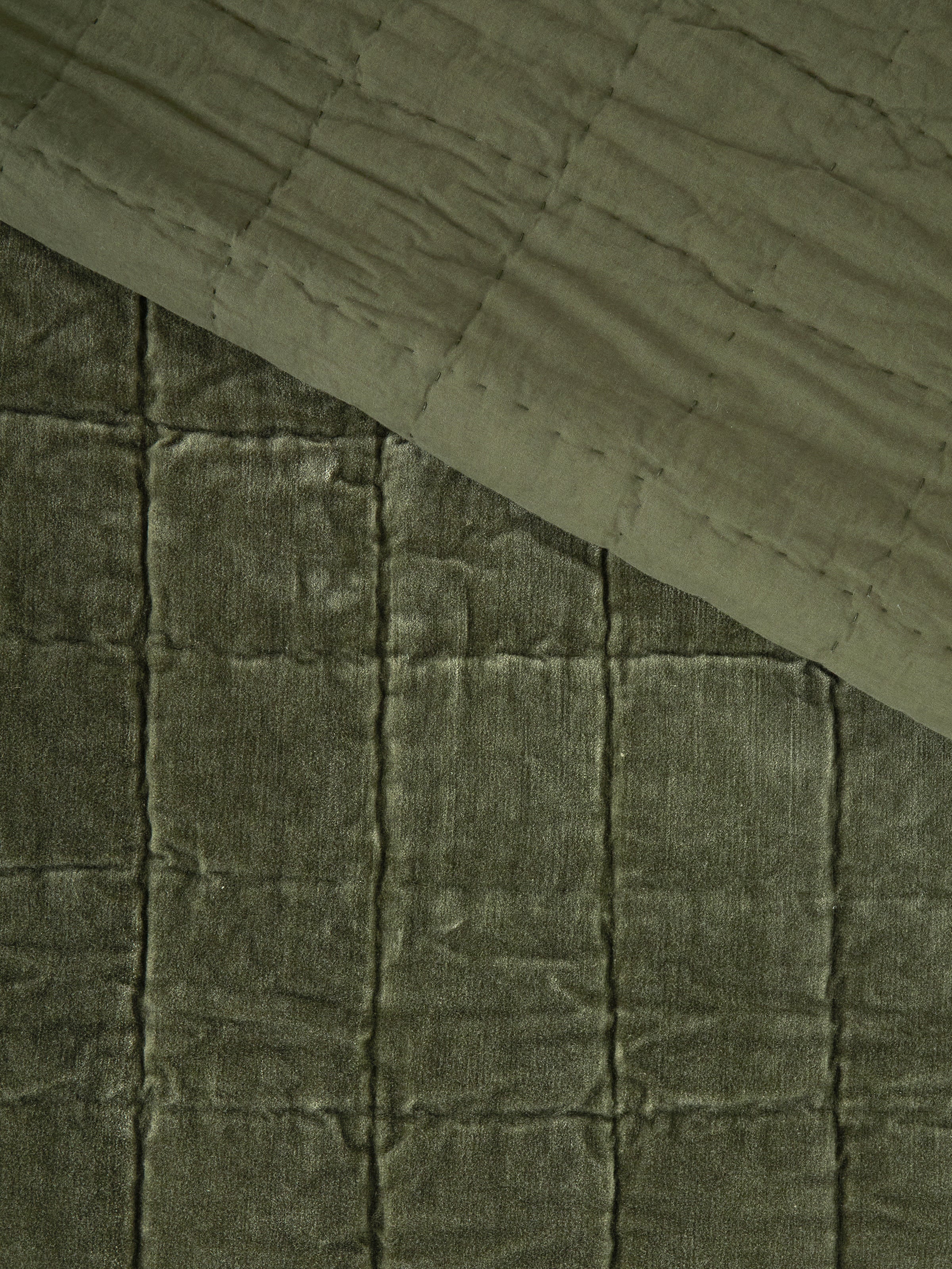 Belvedere Velvet Quilt | Willow-4