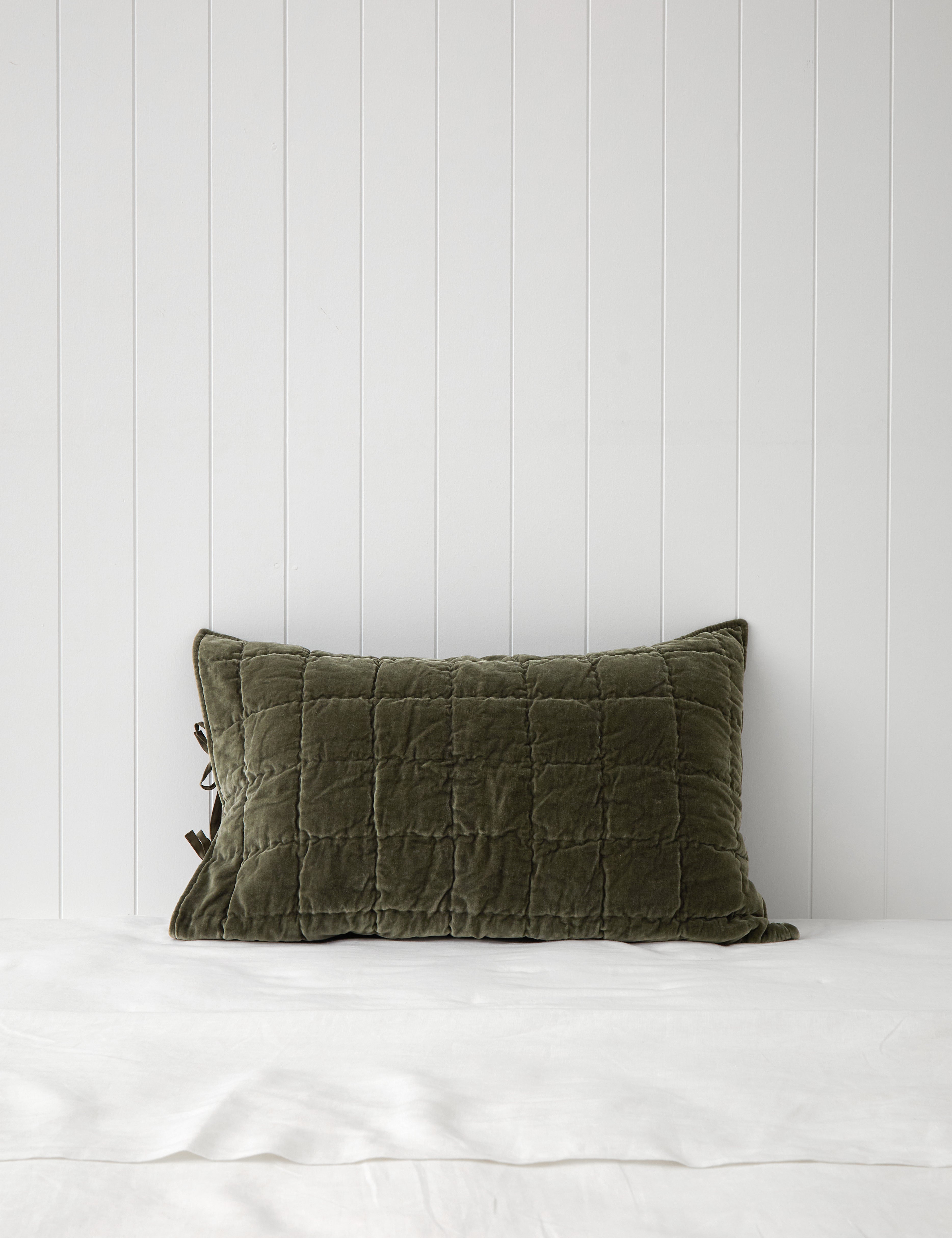 Belvedere Velvet Standard Pillowcase | Willow-1