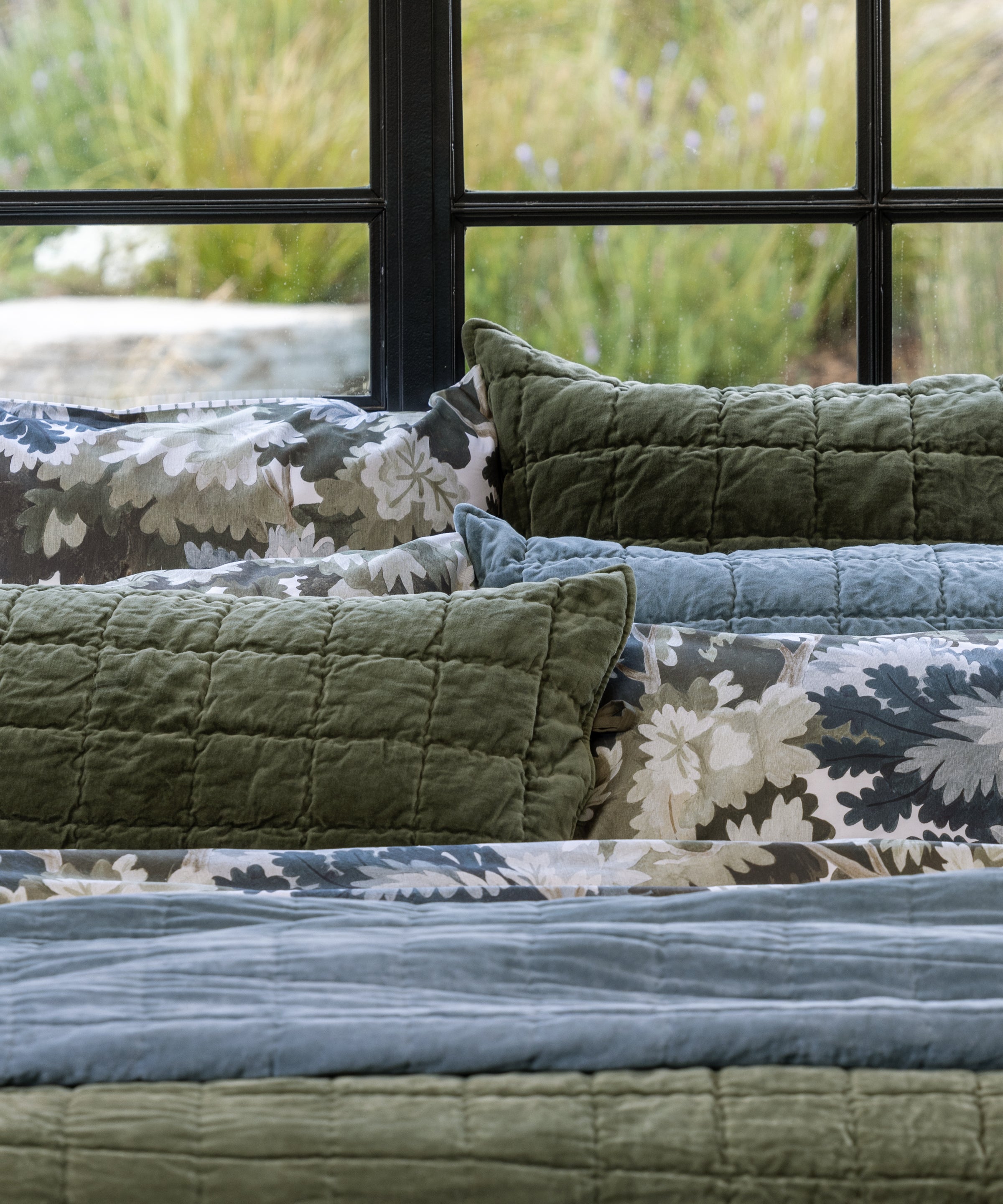 Belvedere Velvet Standard Pillowcase | Willow-2