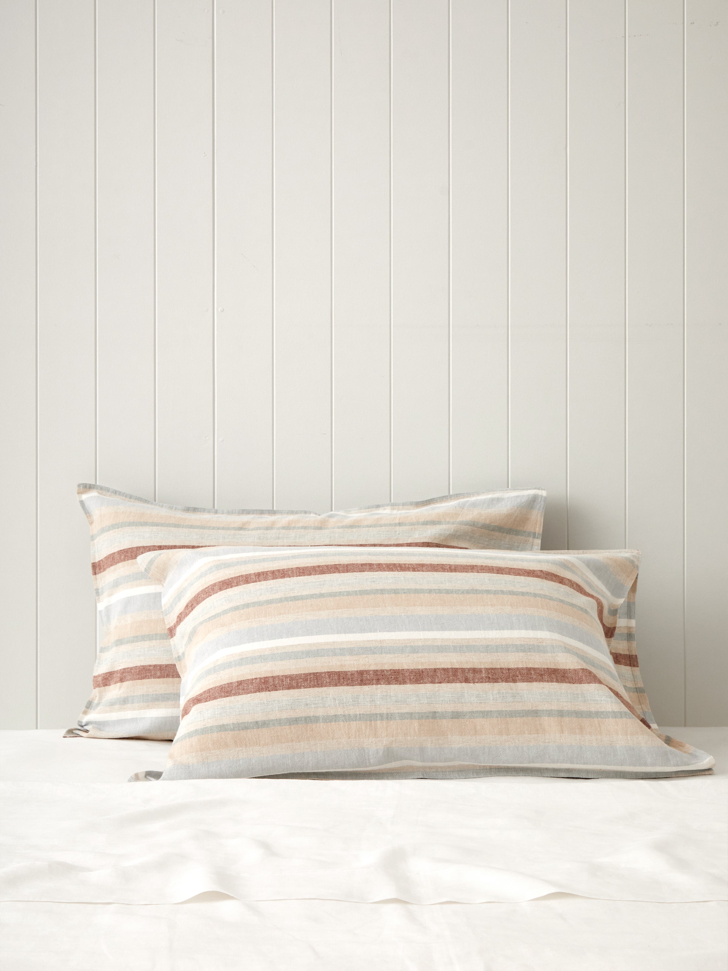 Cove Standard Pillowcase Set | MultiStrpe-1