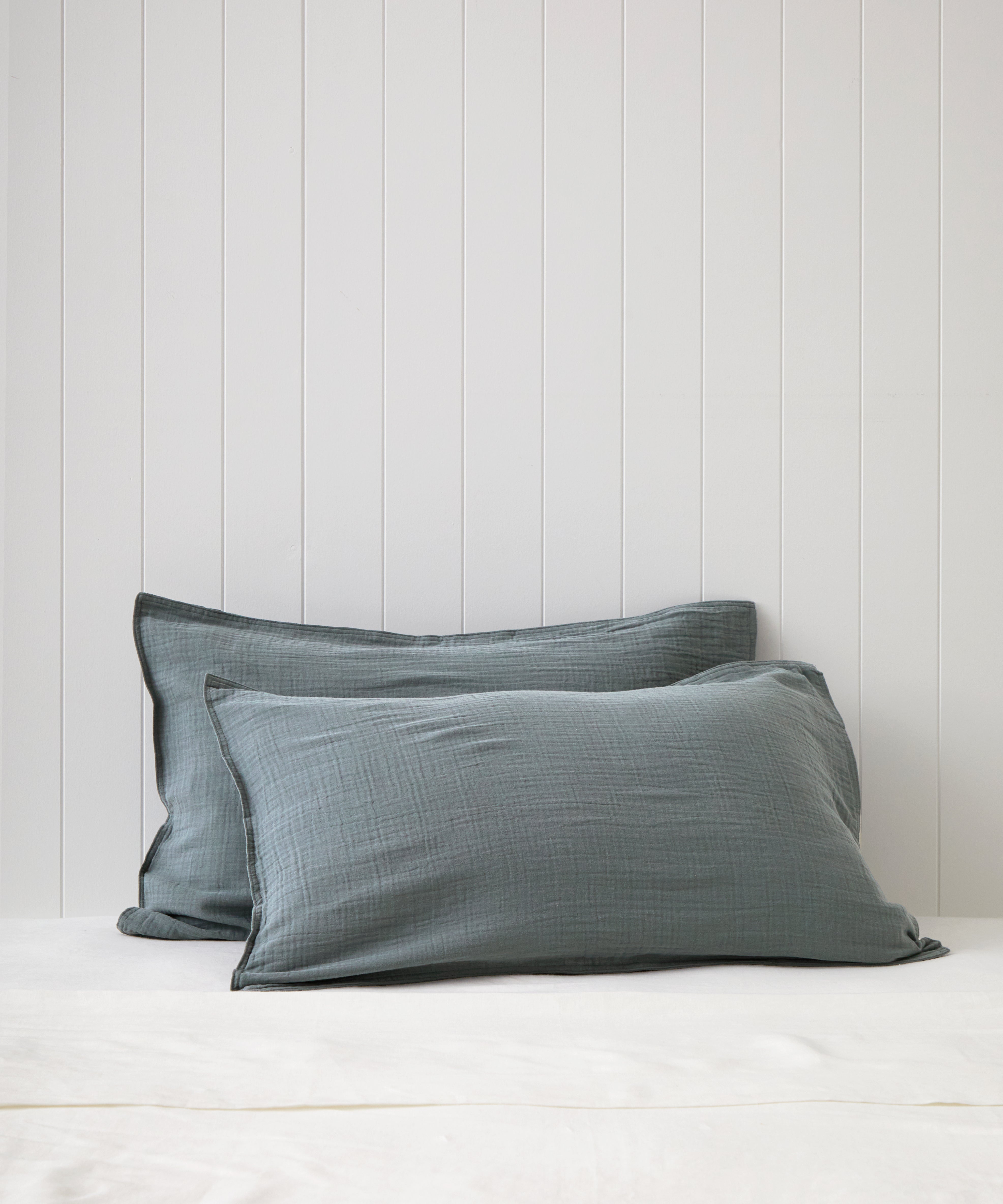 Deepwater Standard Pillowcase Set | Blue-1