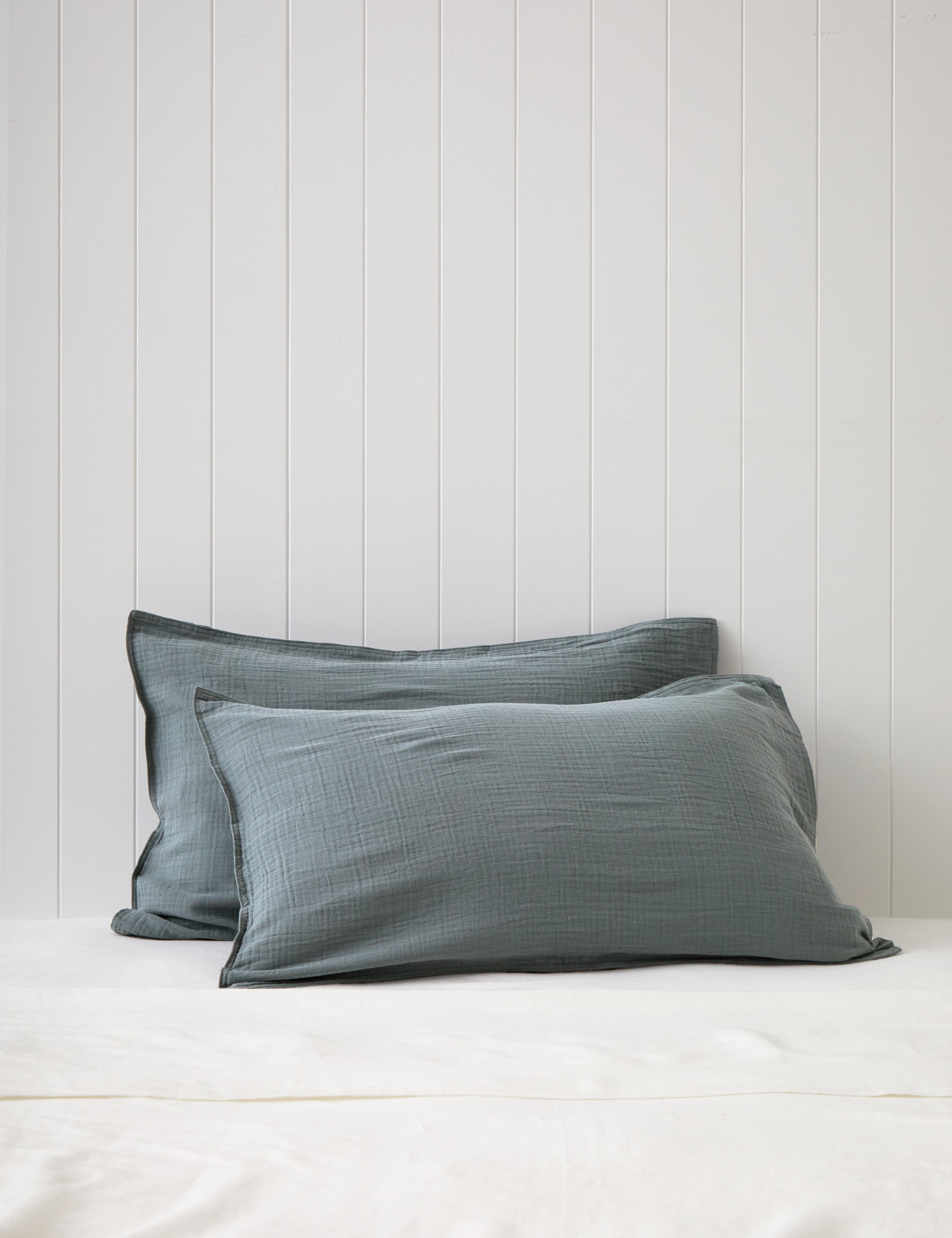 Deepwater Standard Pillowcase Set | Blue-1