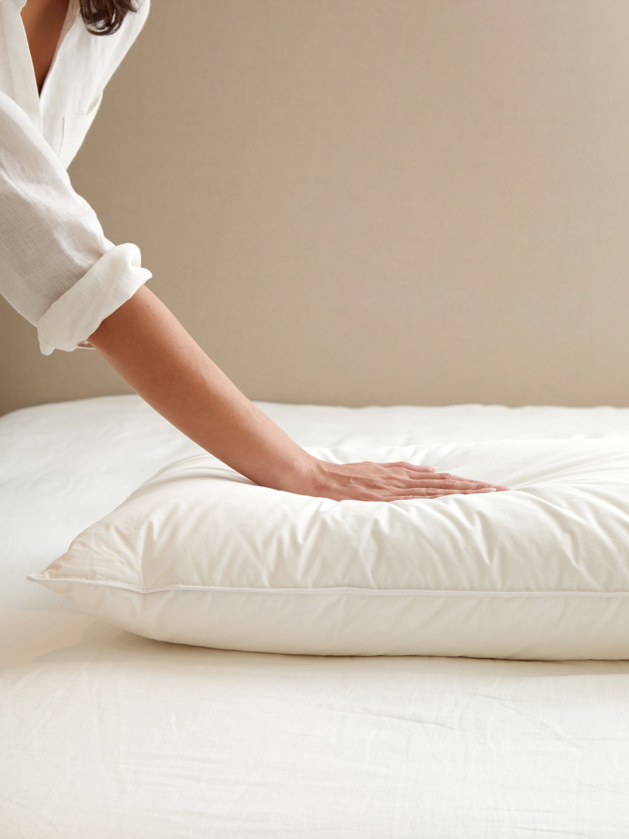 Downtime Core Standard Feather Pillow Inner | White-2