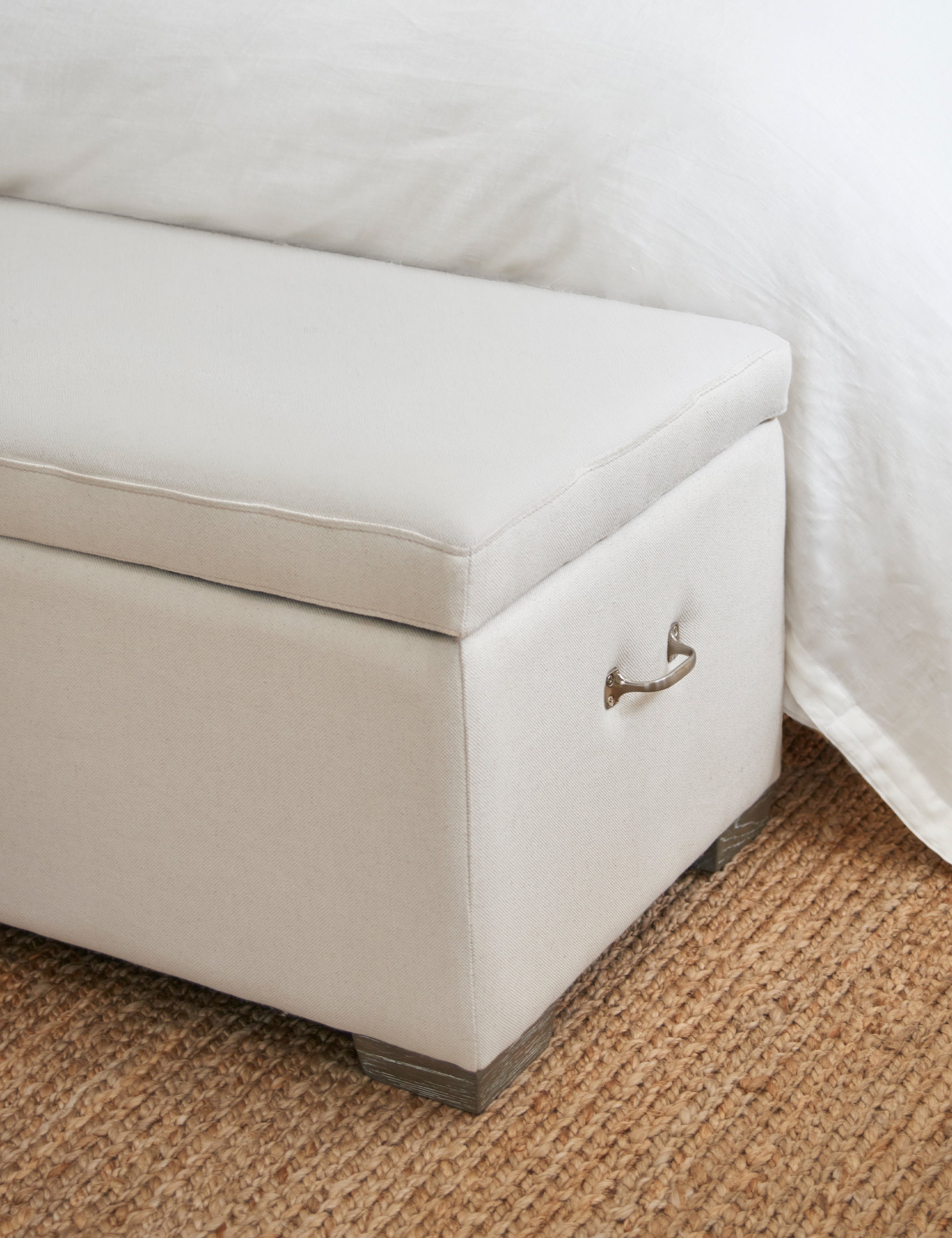 Estate Linen Blanket Box | Natural-2
