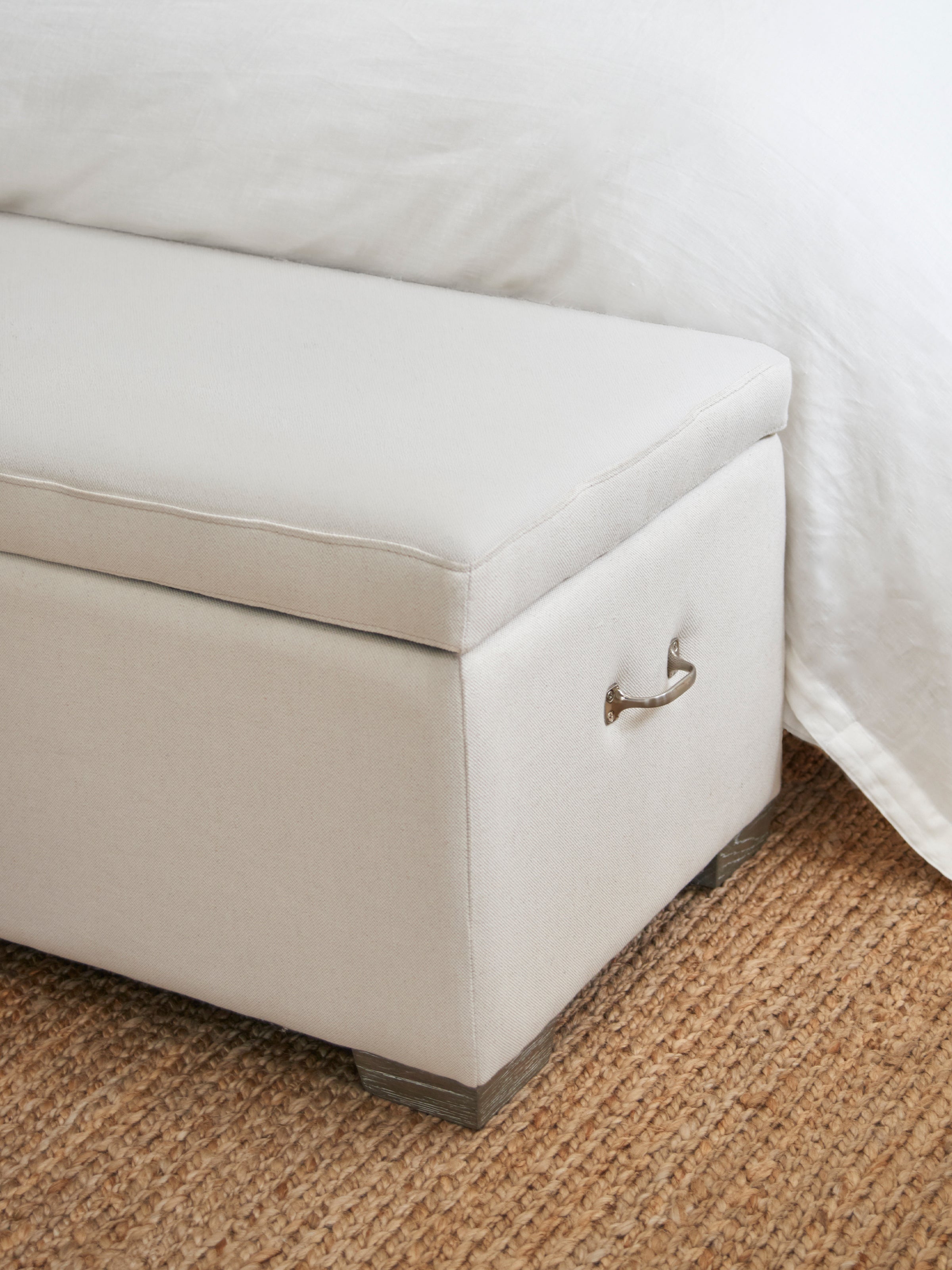 Estate Linen Blanket Box | Natural-2