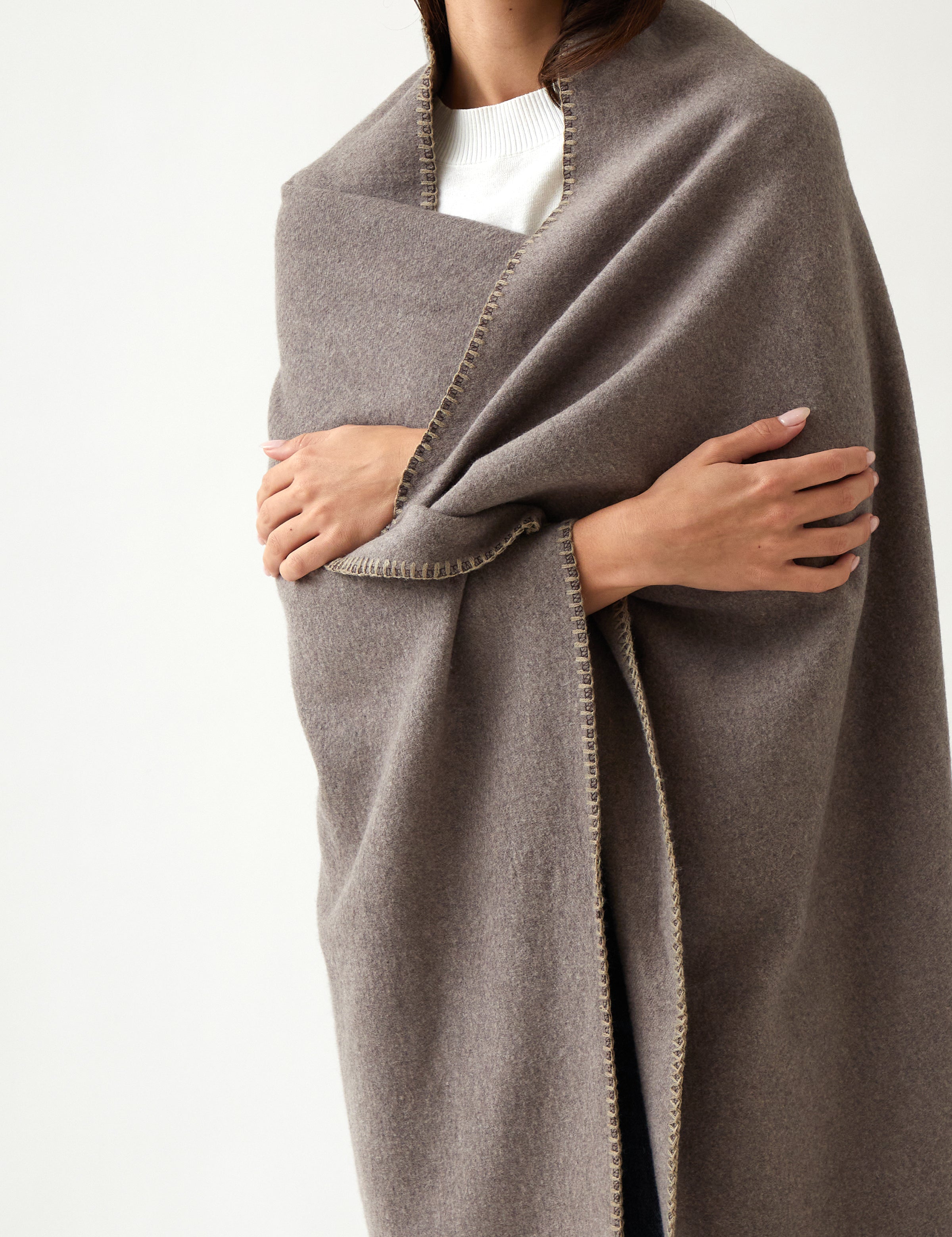 Featherston Cotton Cashmere Throw | Fawn-3