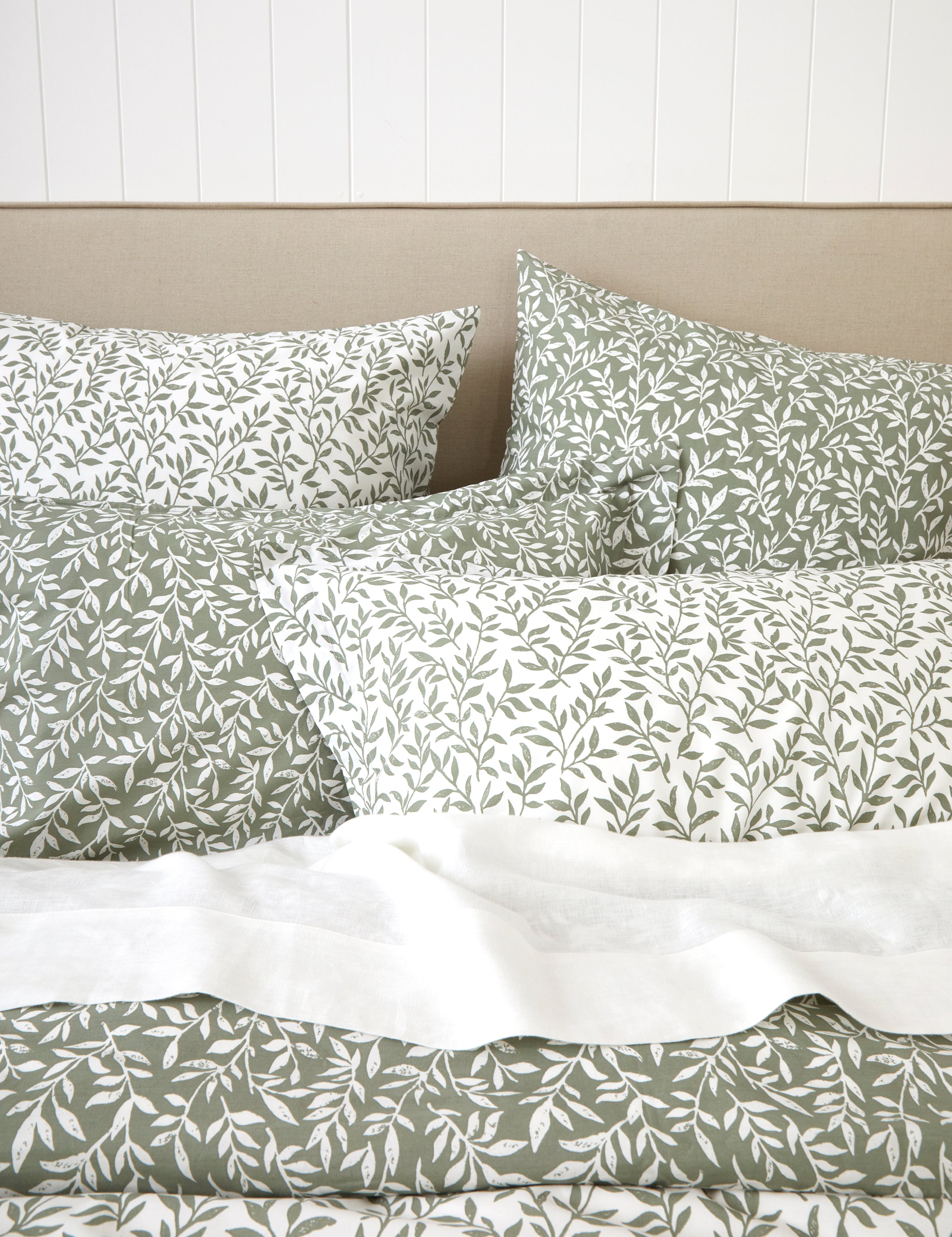 Garden Path Duvet Cover Set | Green Leaf-2