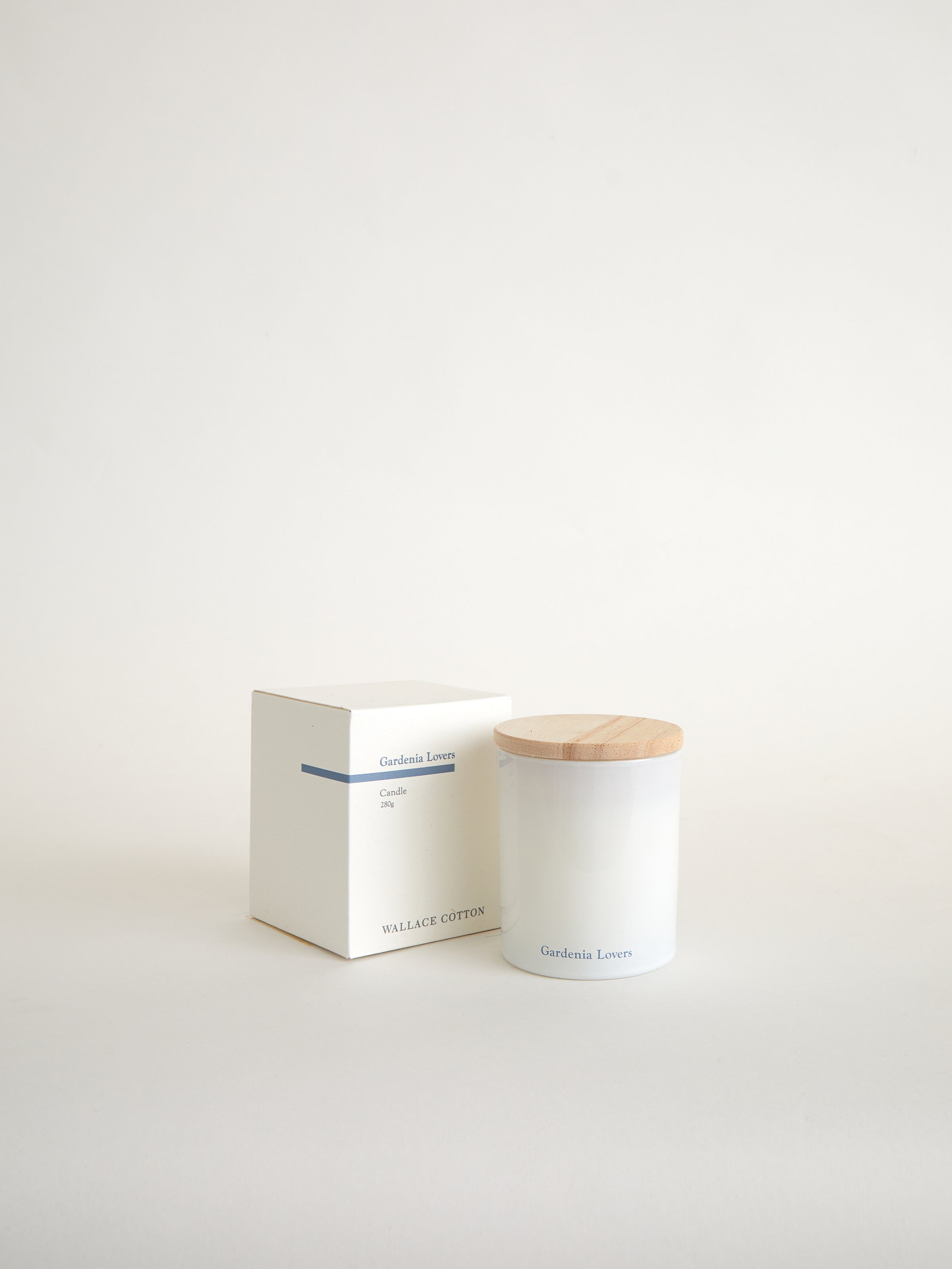 Gardenia Lovers Candle | White-1