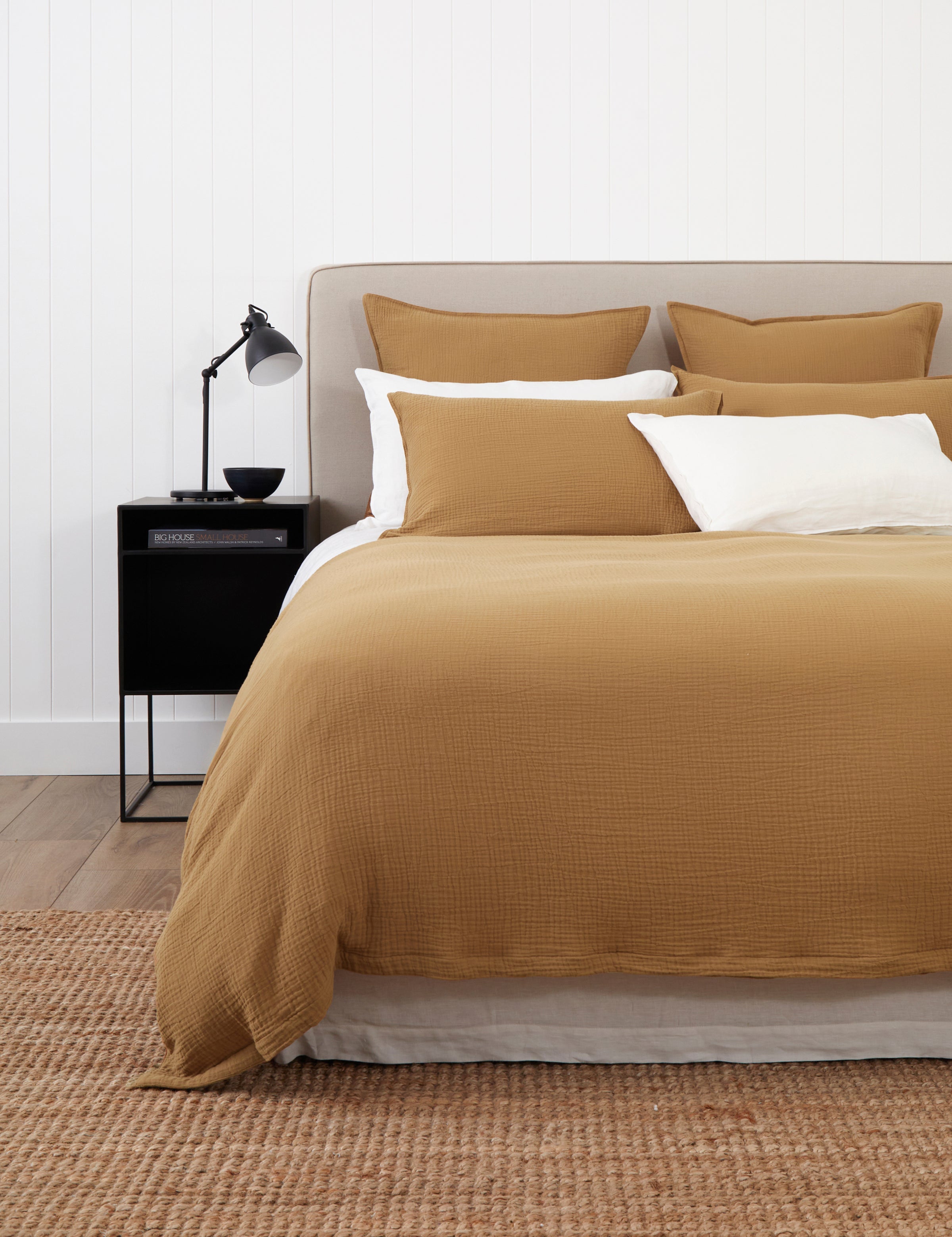 Golden Bay Duvet Cover Set | Tussock-1