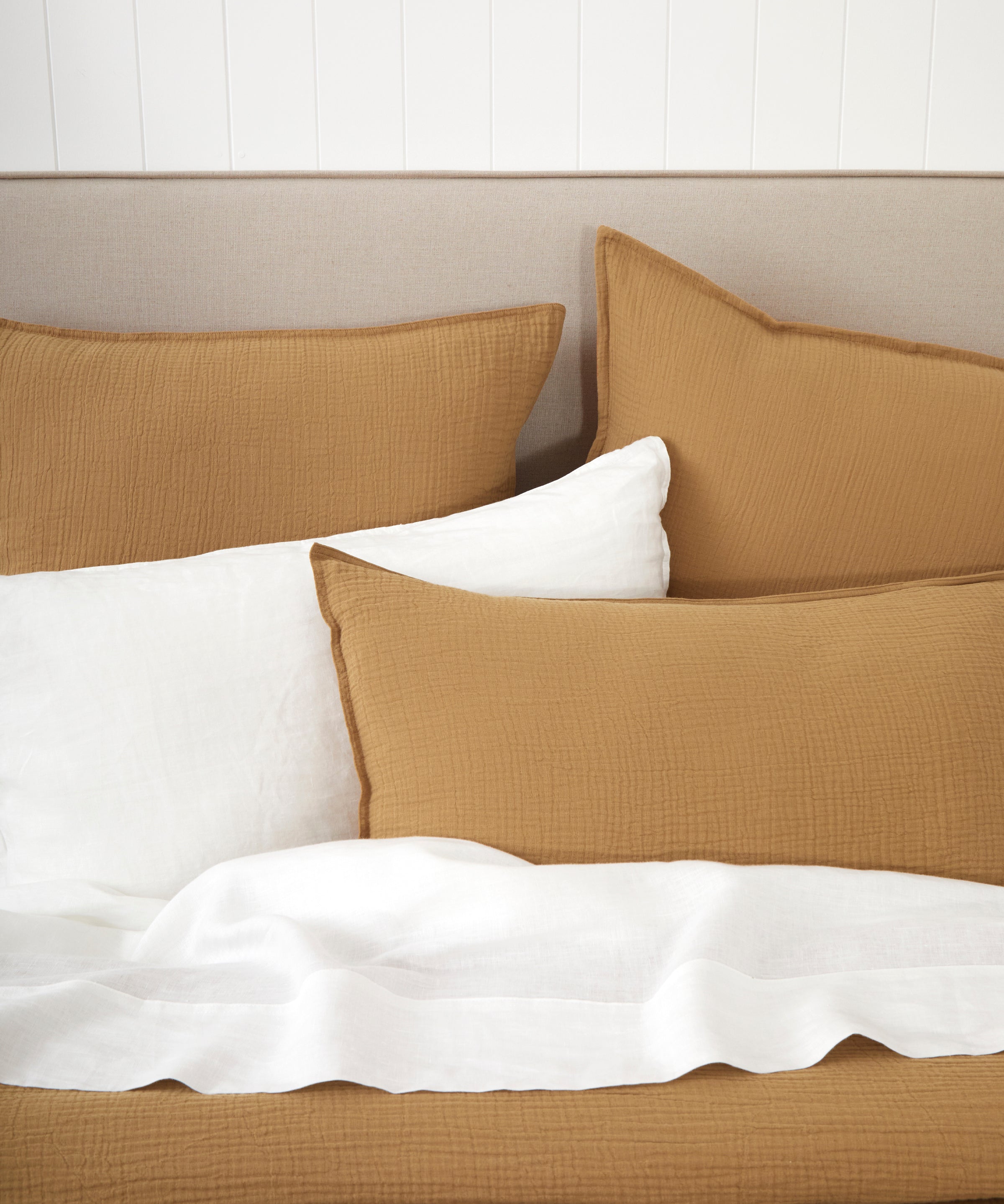 Golden Bay Duvet Cover Set | Tussock-2