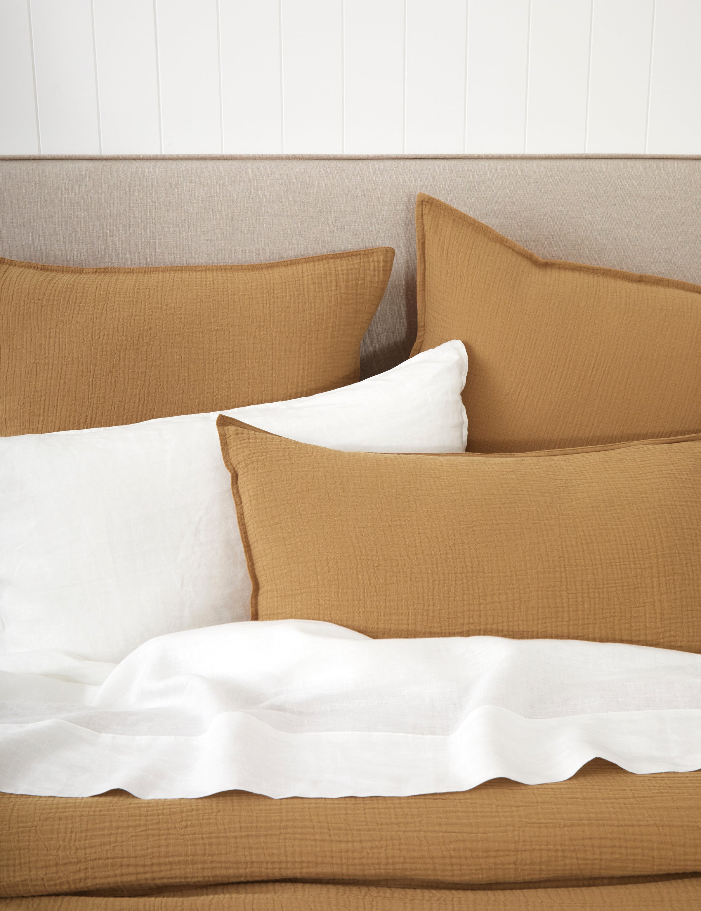 Golden Bay Duvet Cover Set | Tussock-2