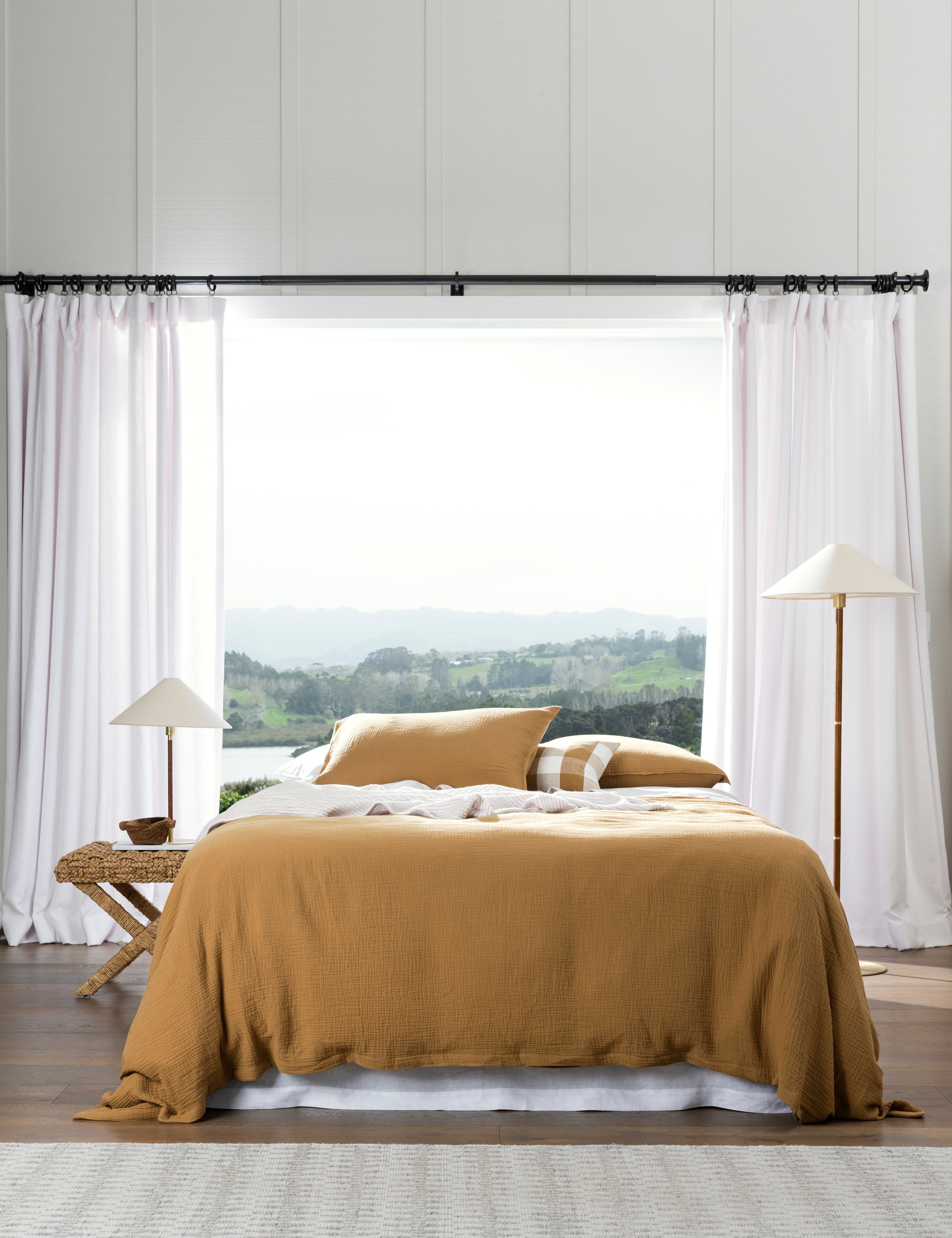 Golden Bay Duvet Cover Set | Tussock-5