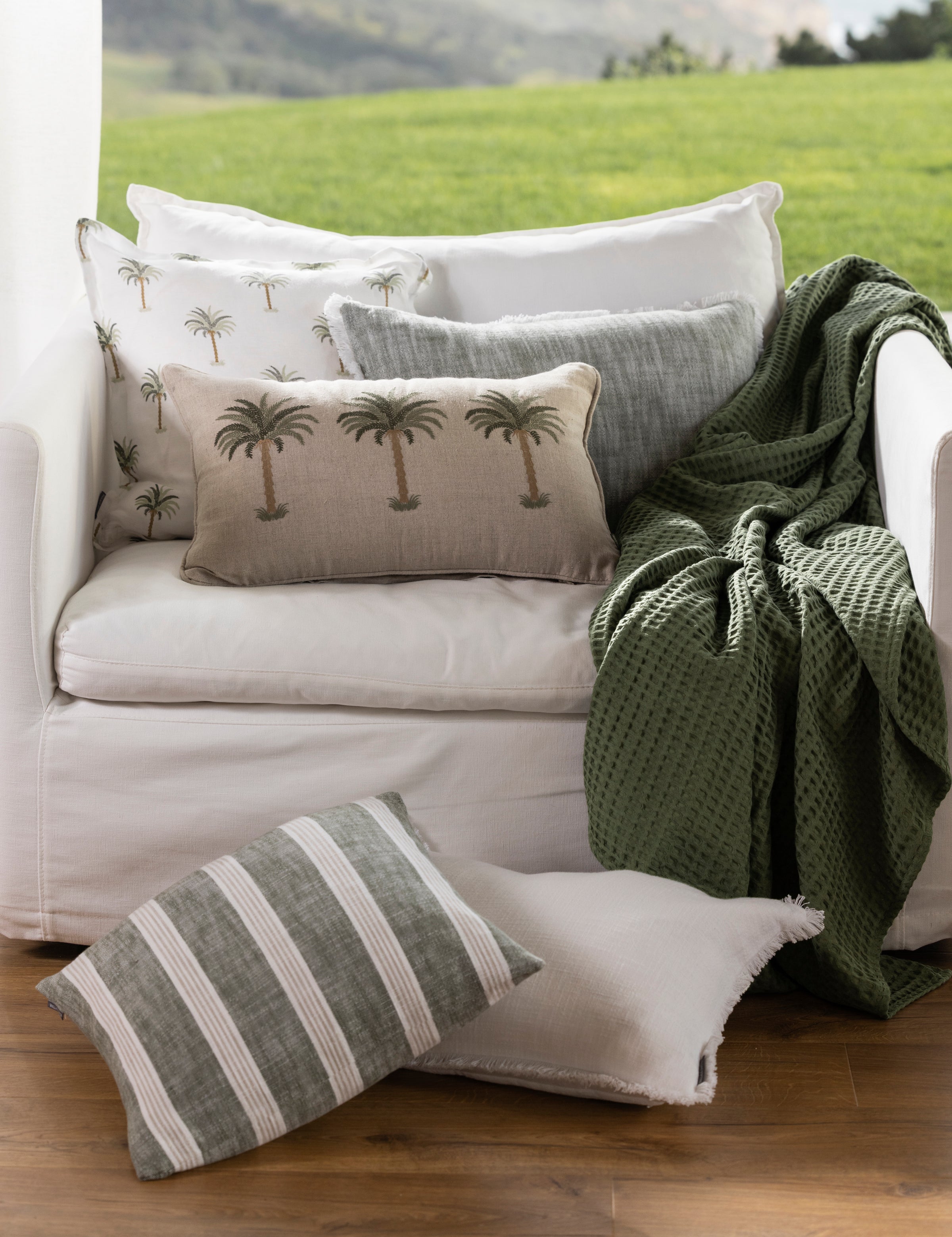 Madrid Blanket | Olive-2