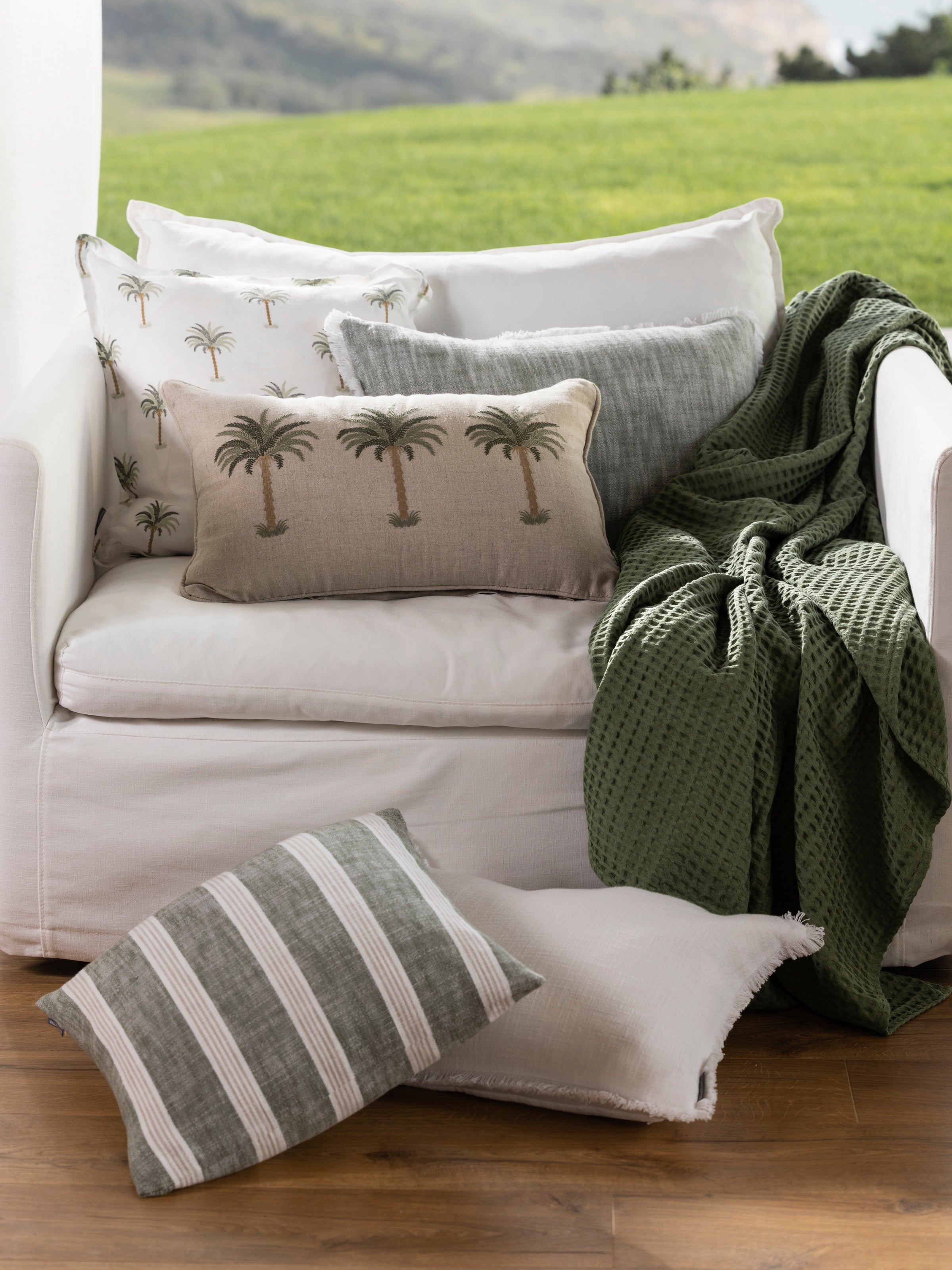 Madrid Blanket | Olive-2