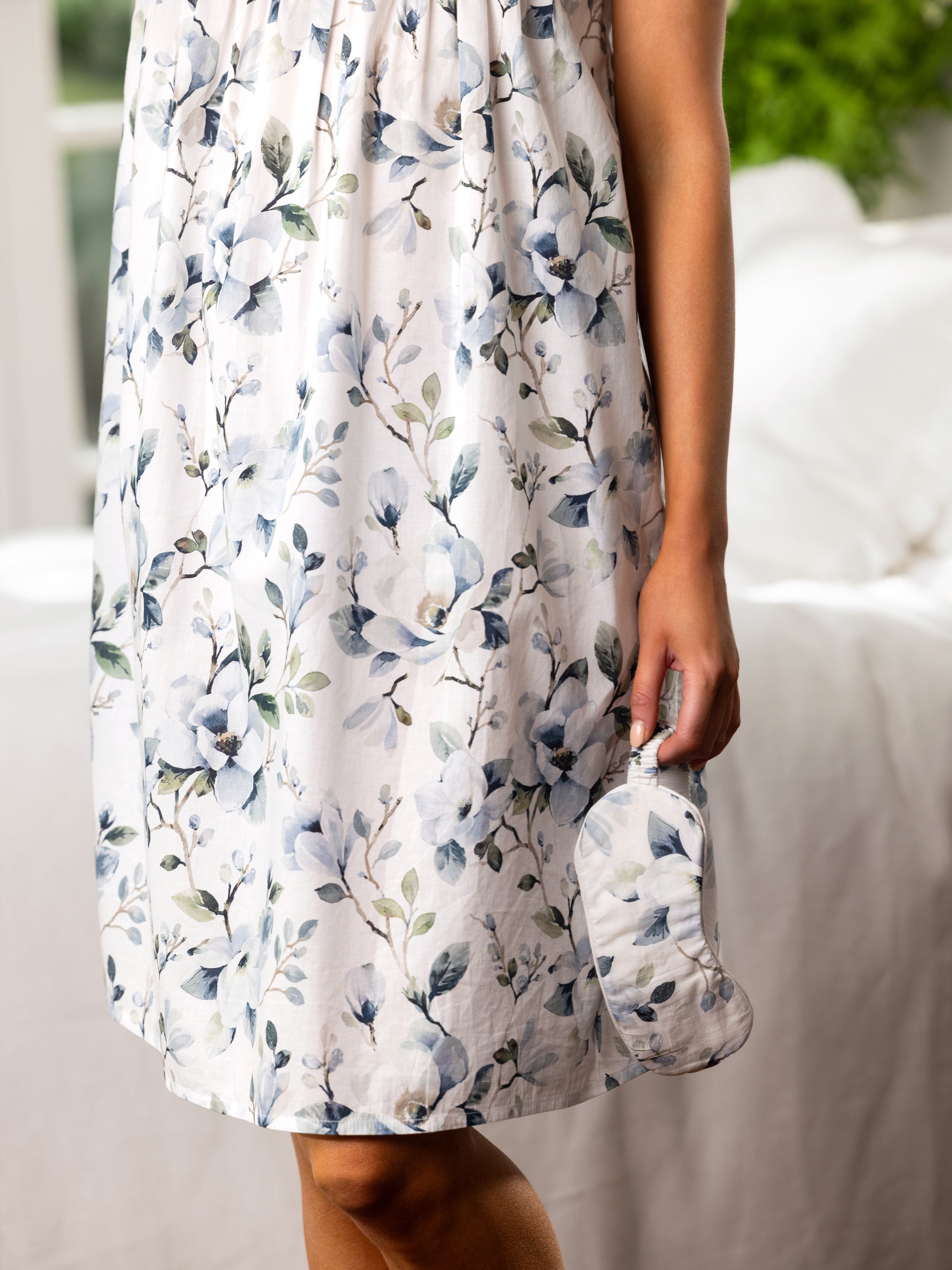 Magalie Eye Mask | Blue Floral-3