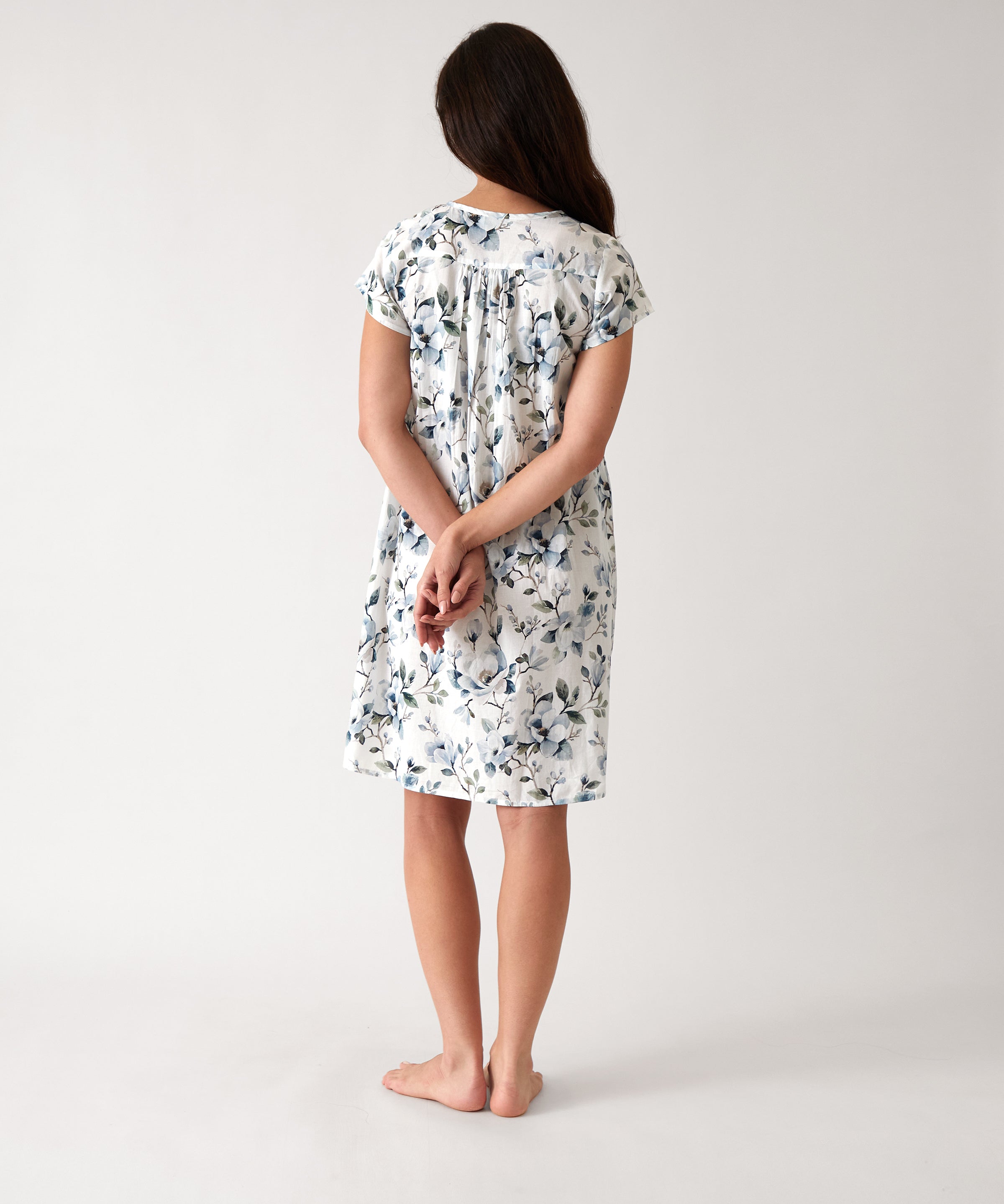 Magalie Pintuck Nightie | Blue Floral-4