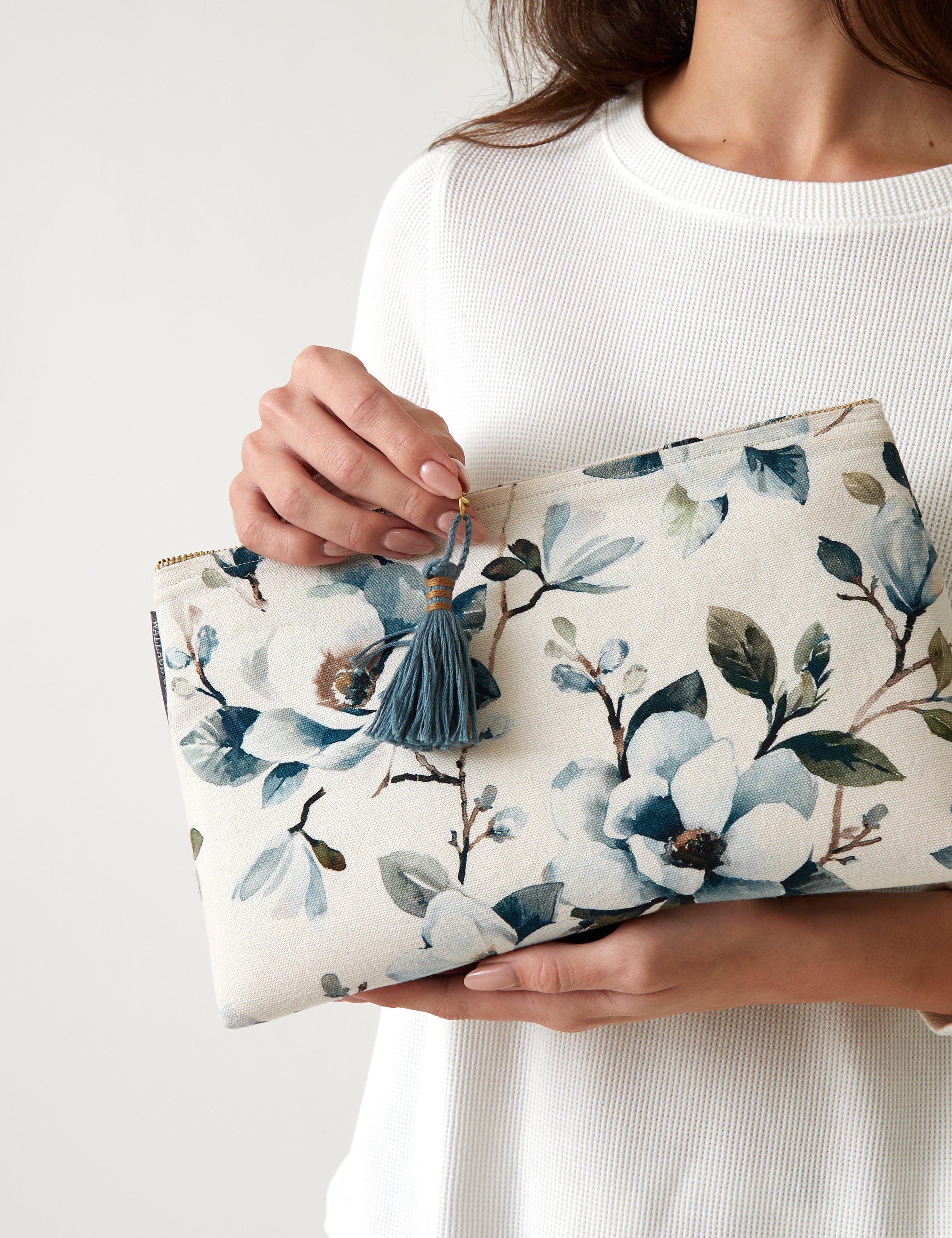 Magnolia Large Bath Bag | Blue Floral-2
