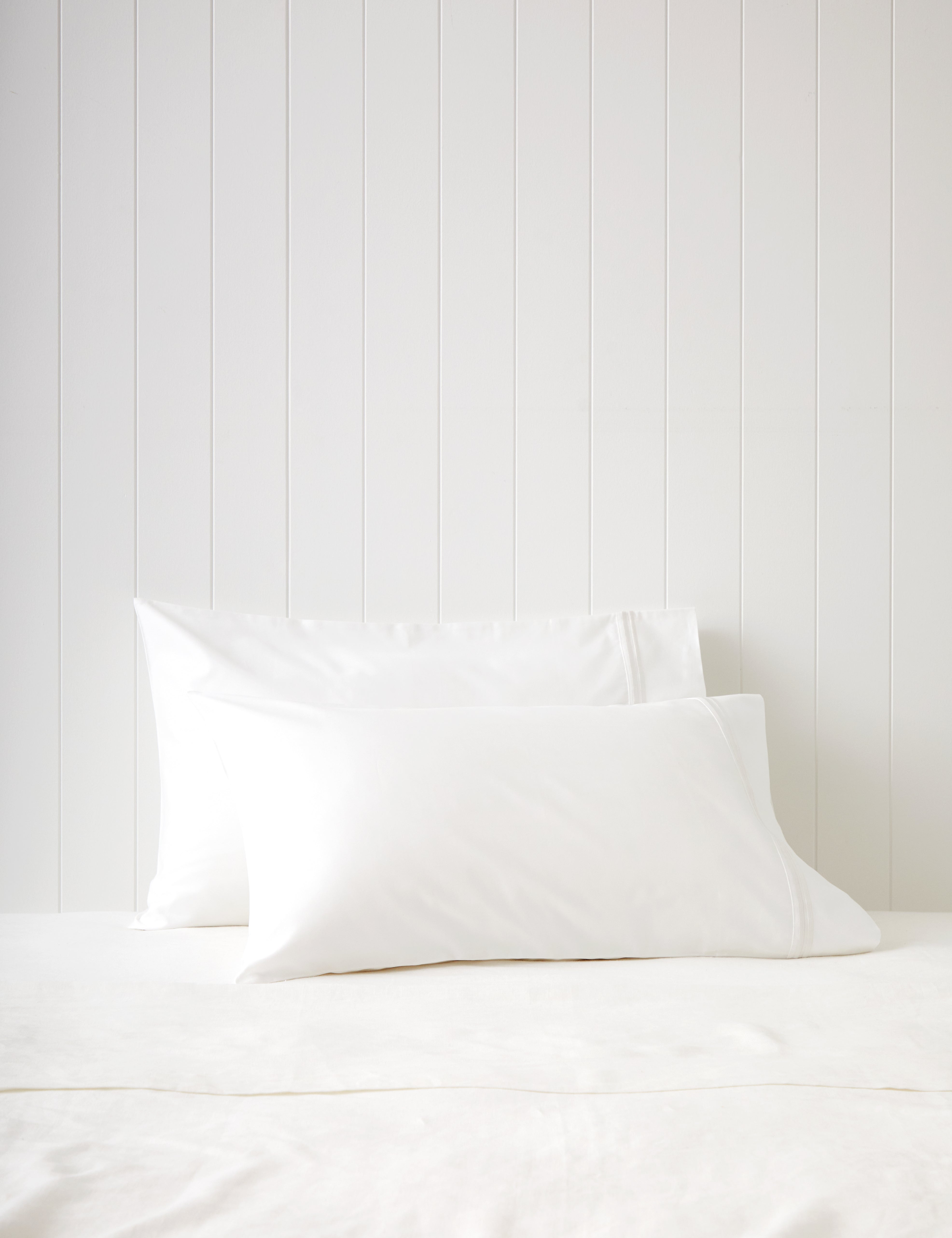 Monarch Standard Pillowcase Set | White-1