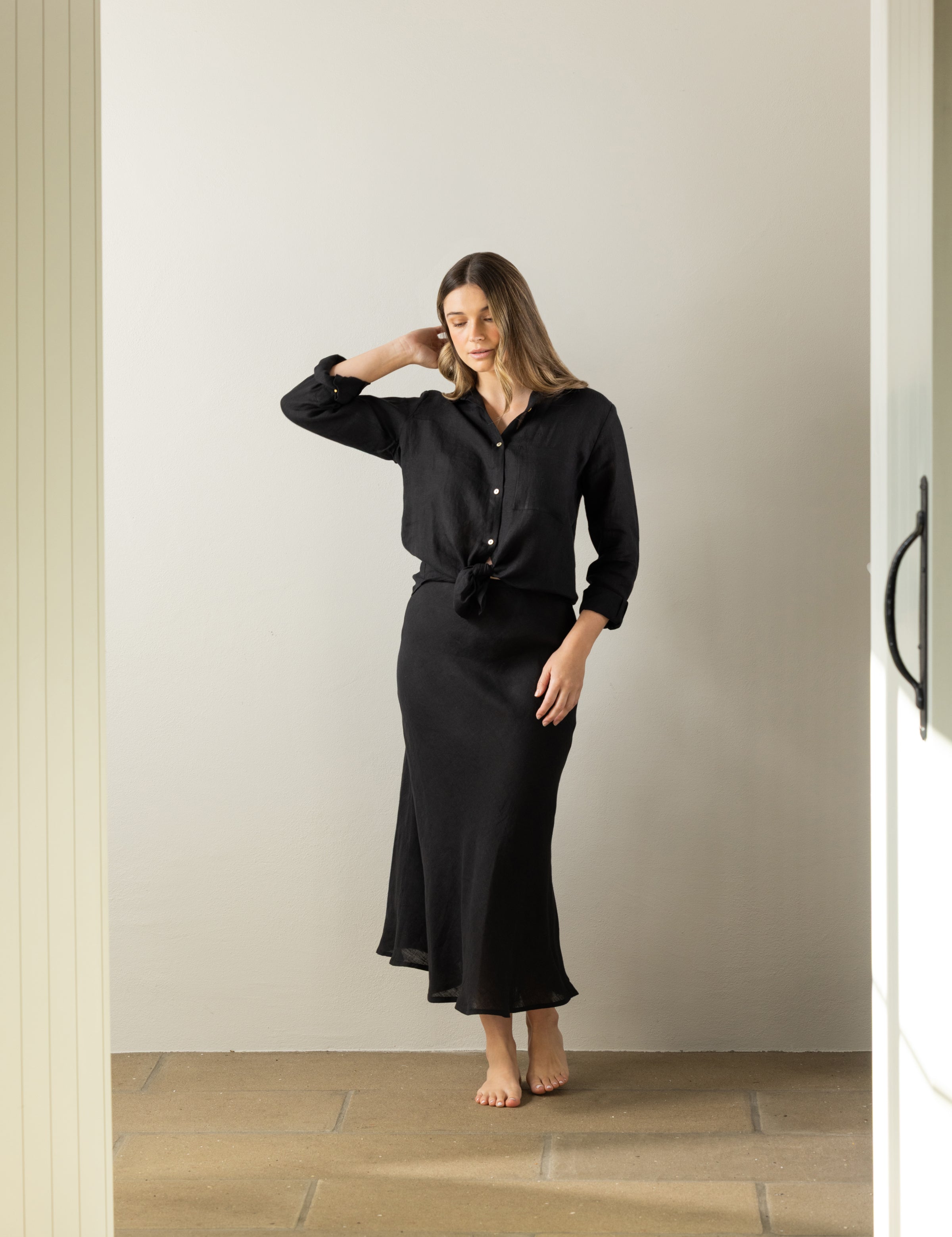 Mykonos Linen Bias Skirt | Black-3