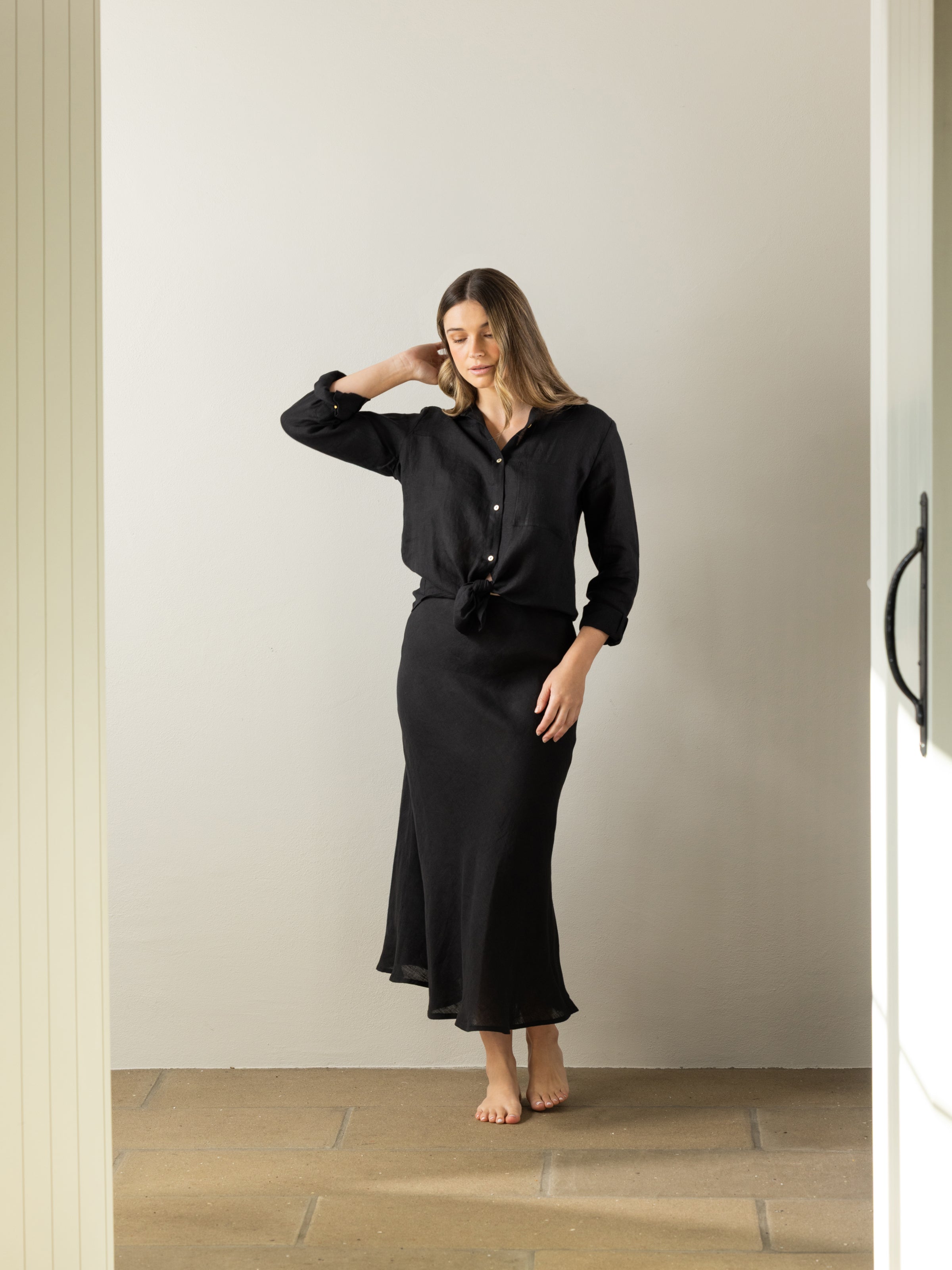 Mykonos Linen Bias Skirt | Black-3