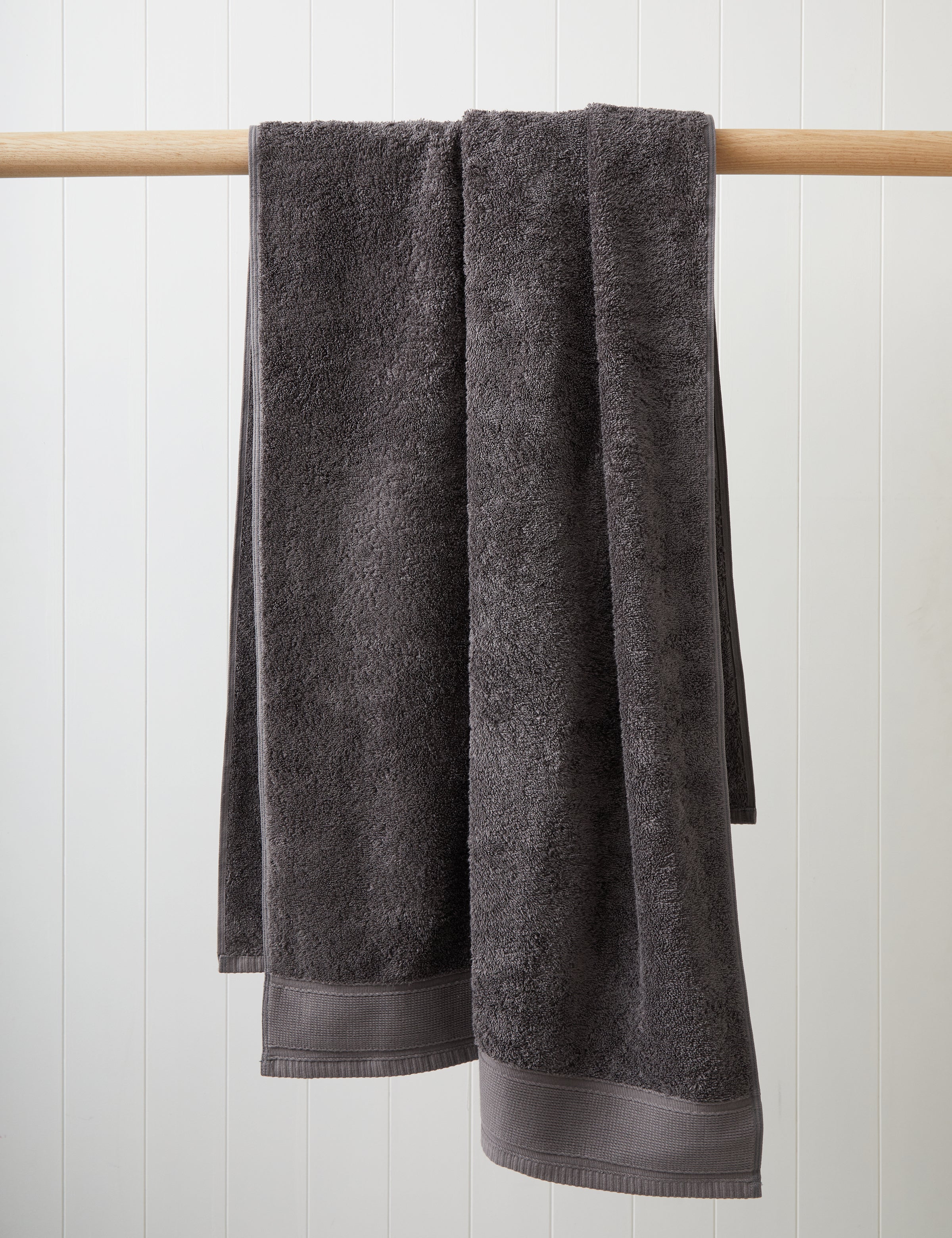 Oasis Bath Sheet | Charcoal-1