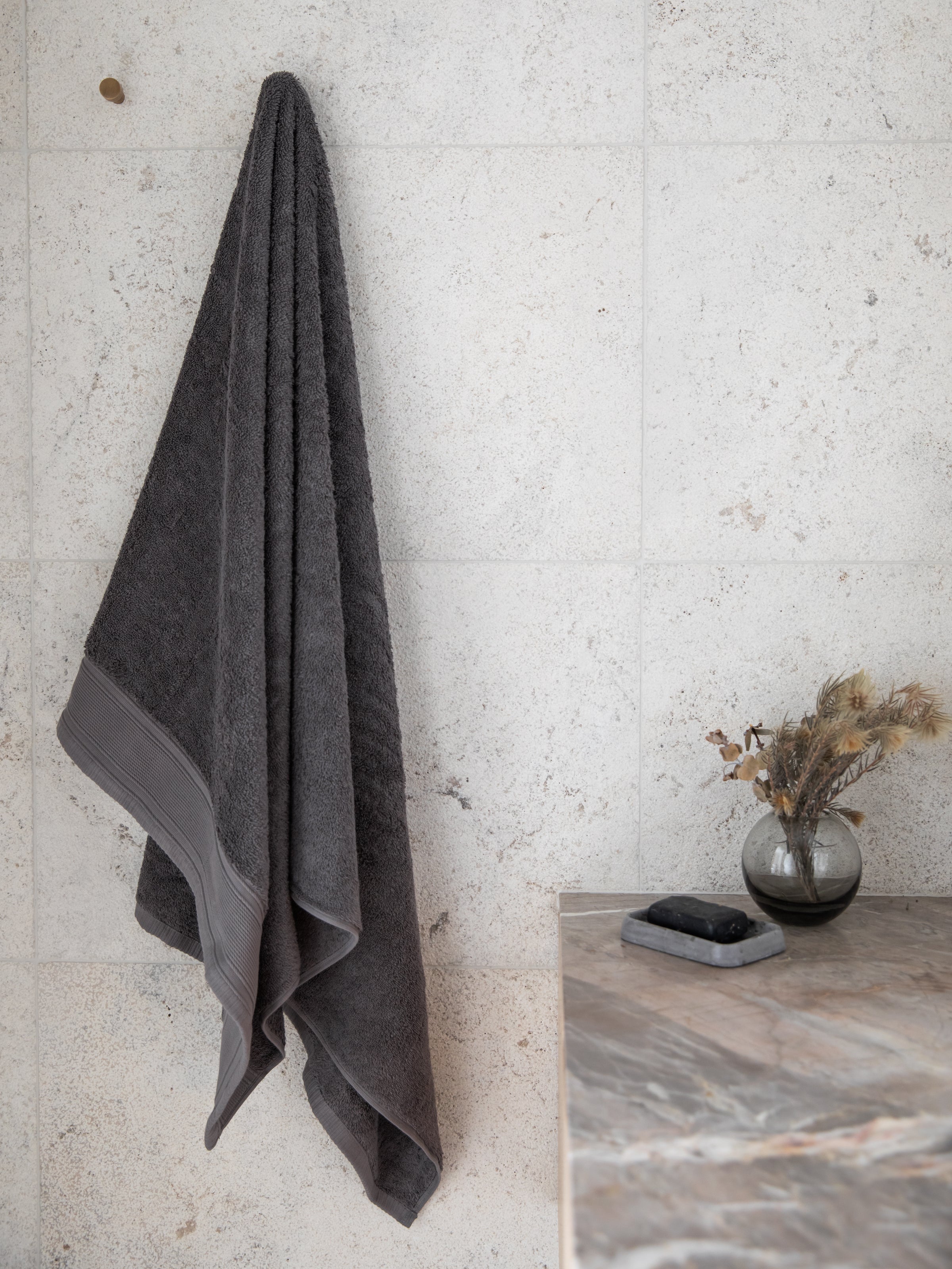 Oasis Bath Towel | Charcoal-4