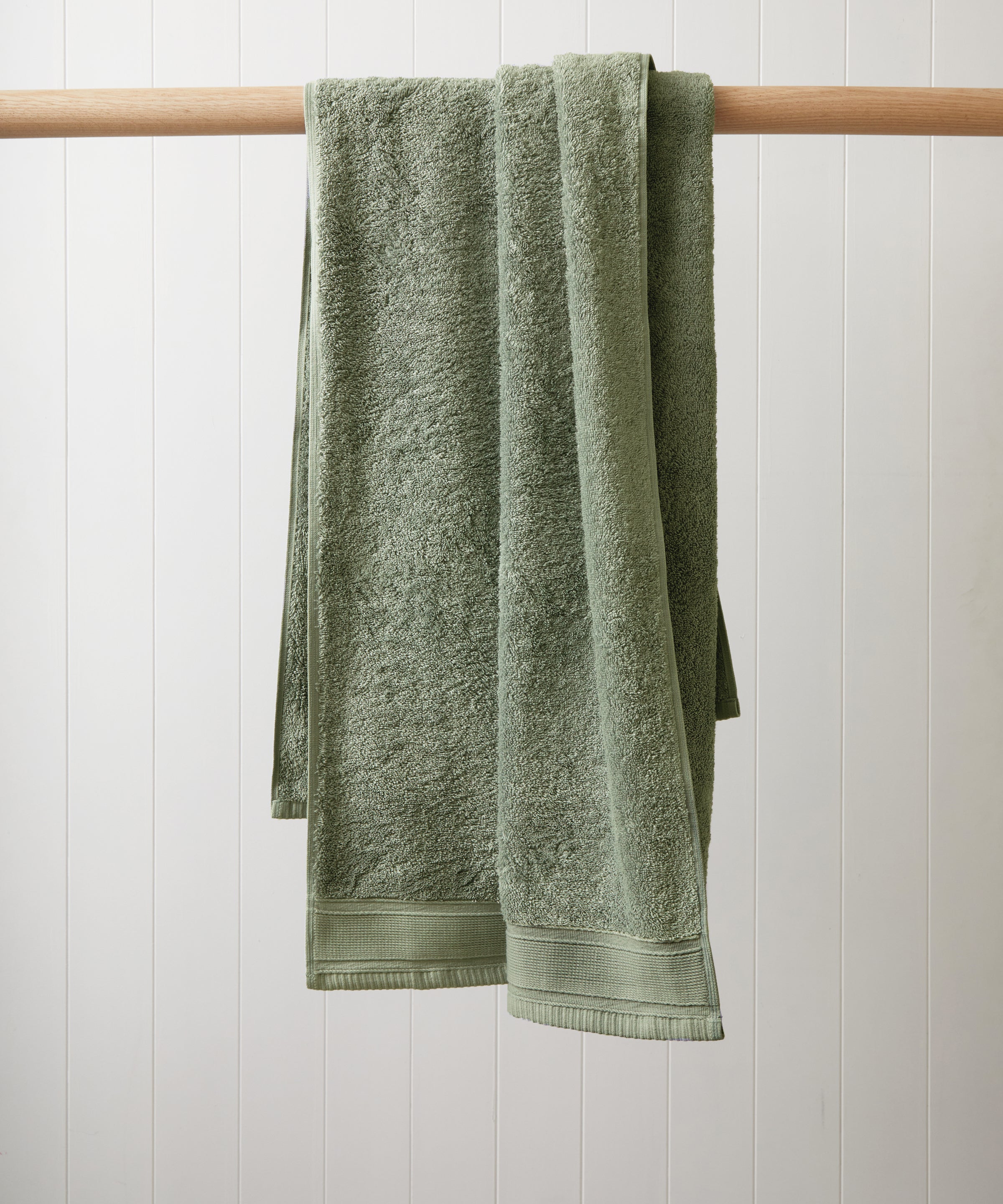 Oasis Bath Towel | Fern-1