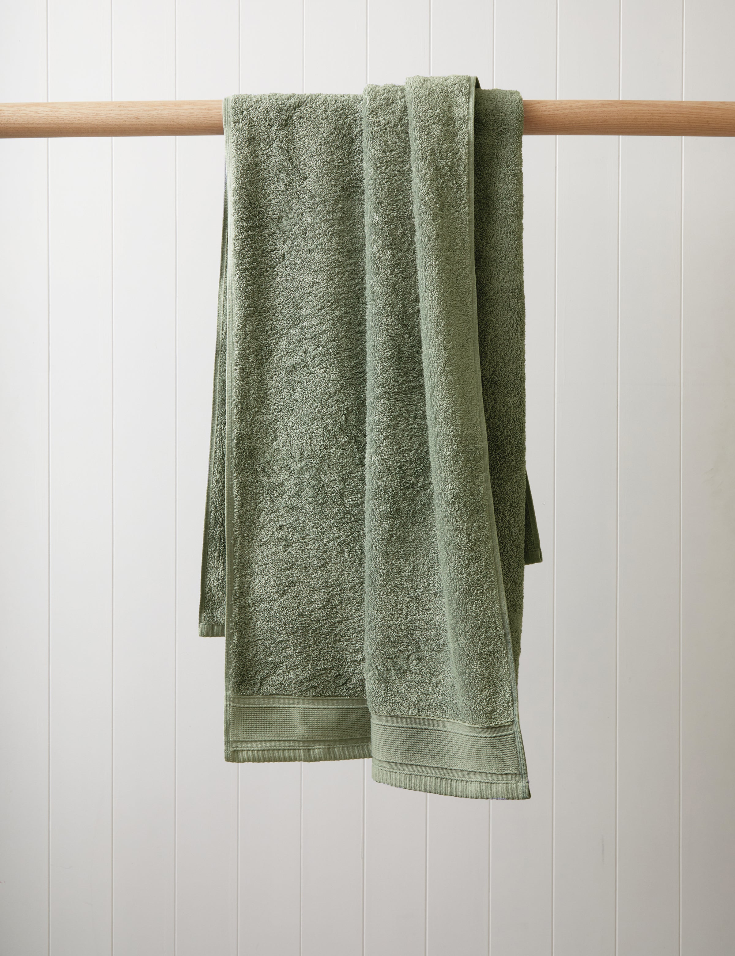 Oasis Bath Towel | Fern-1