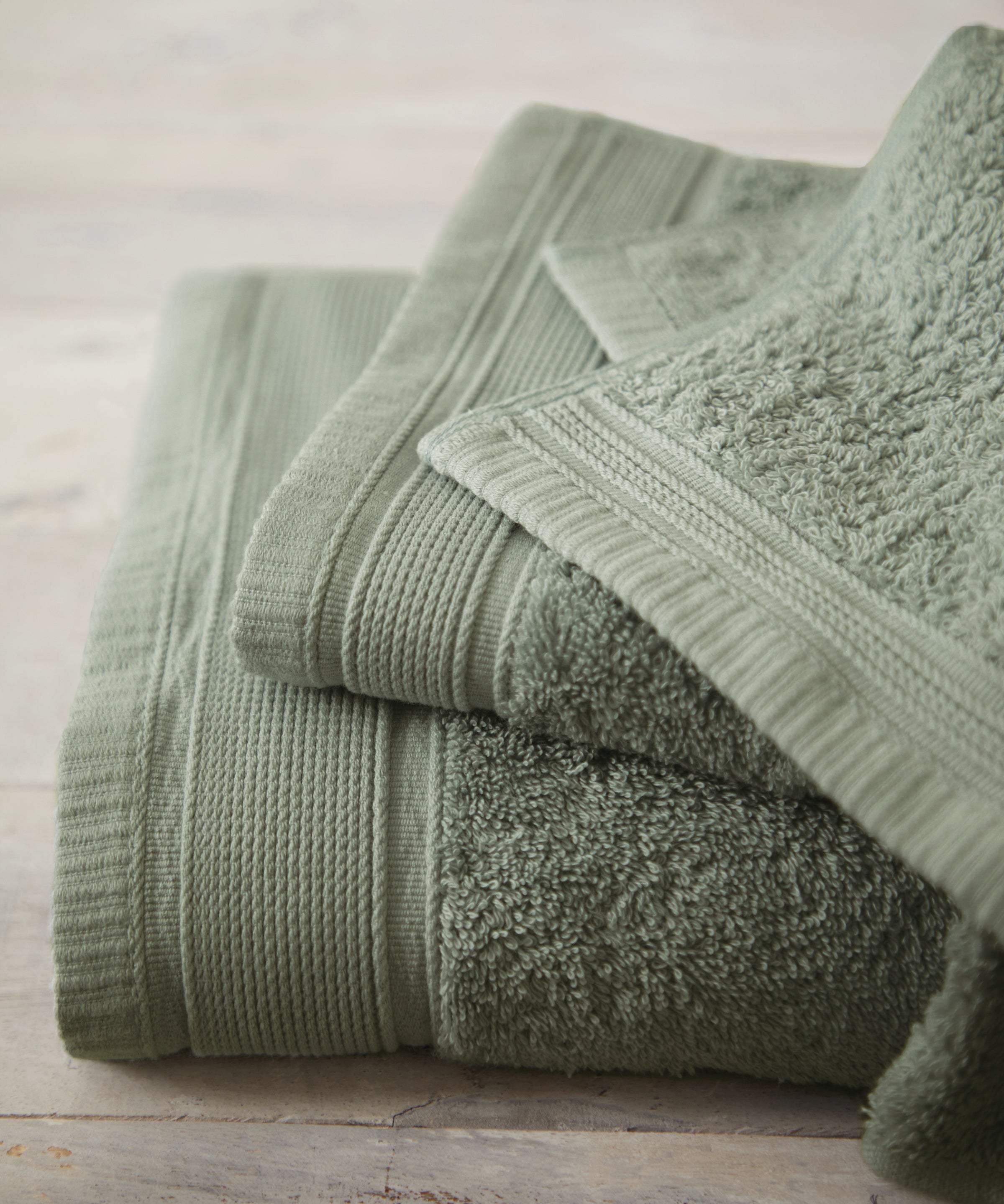 Oasis Bath Towel | Fern-3