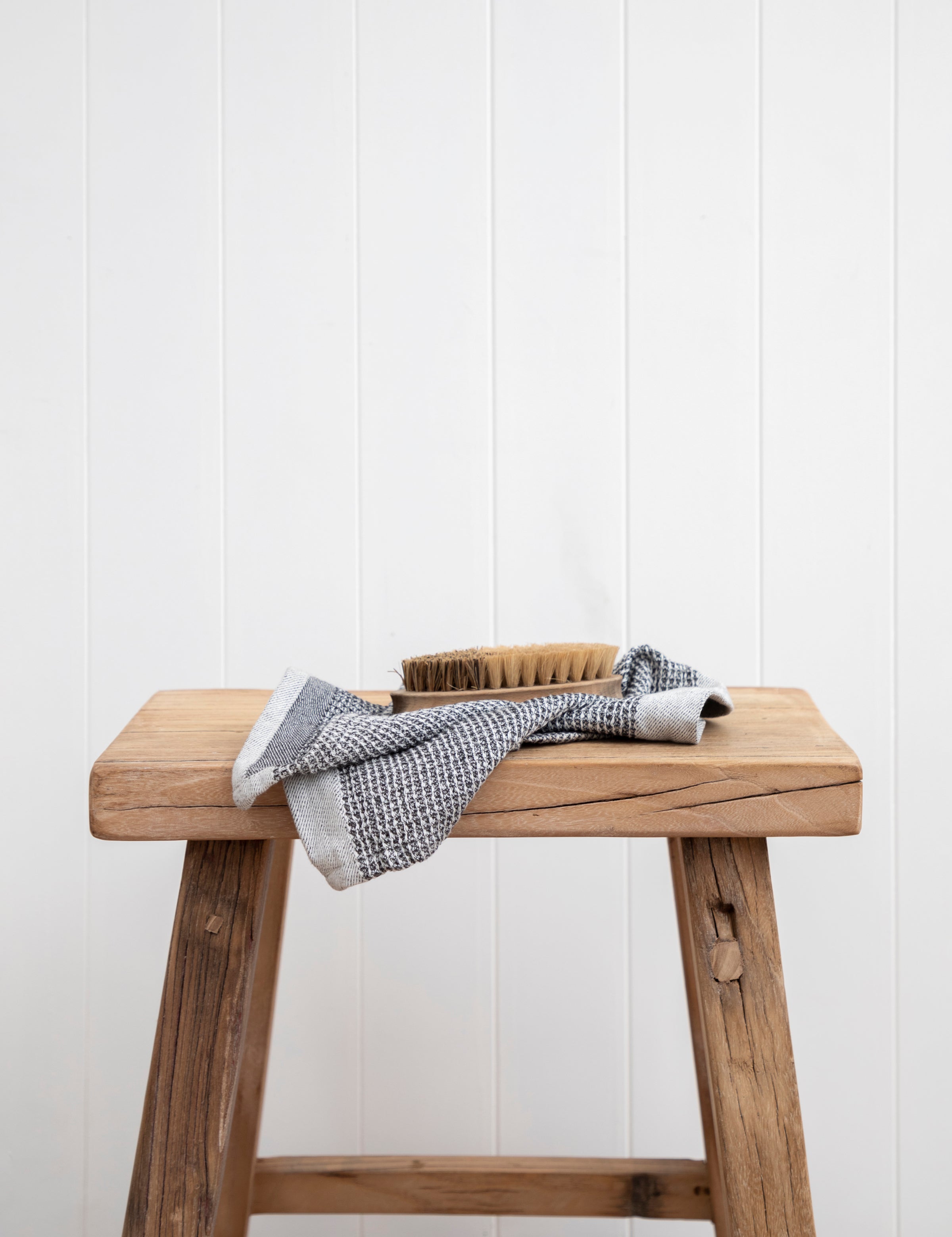 Organic Cotton Waffle Washcloth Set of 3 | Black White-4