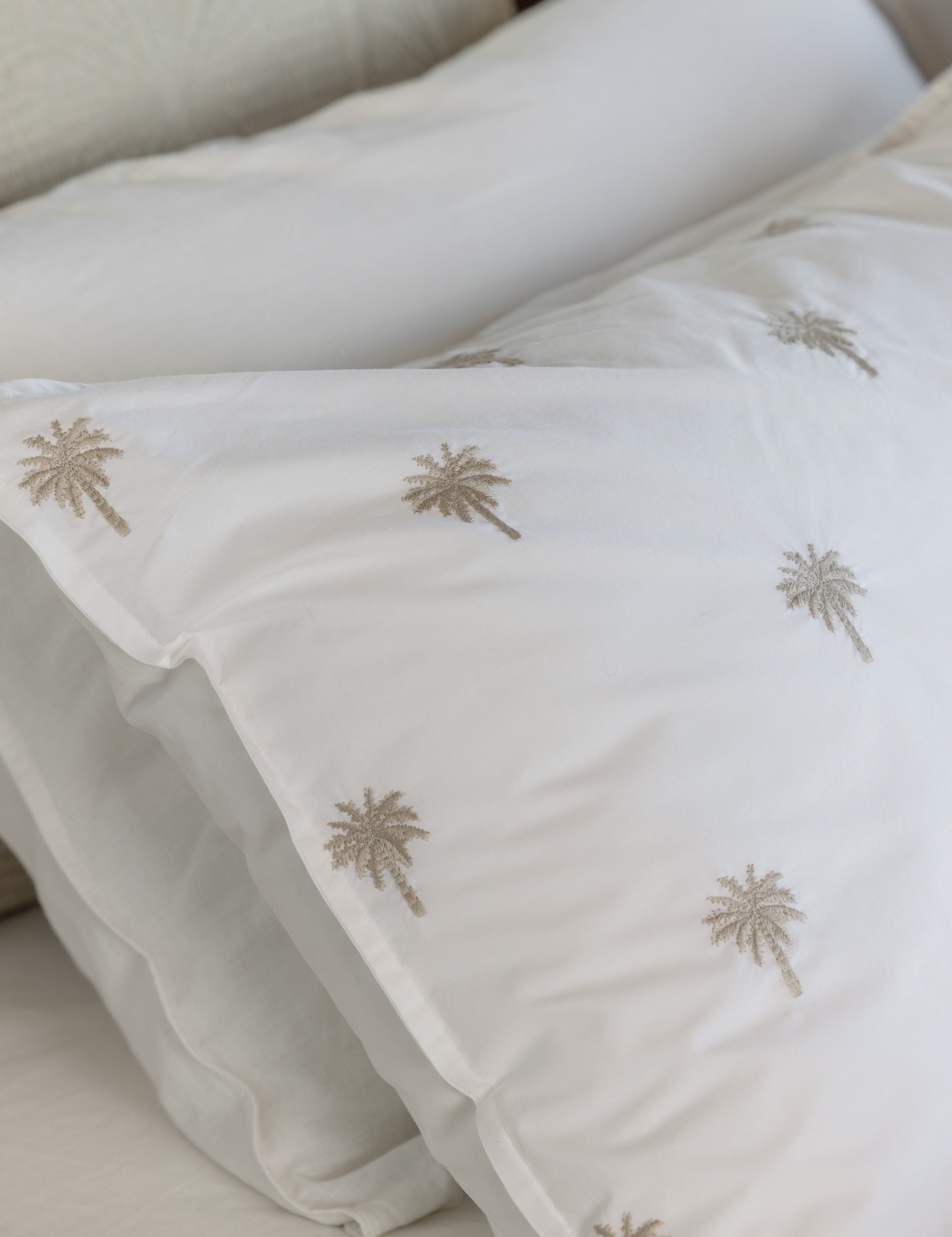 Palm Island Embroidered Standard Pillowcase Set | Taupe White-2