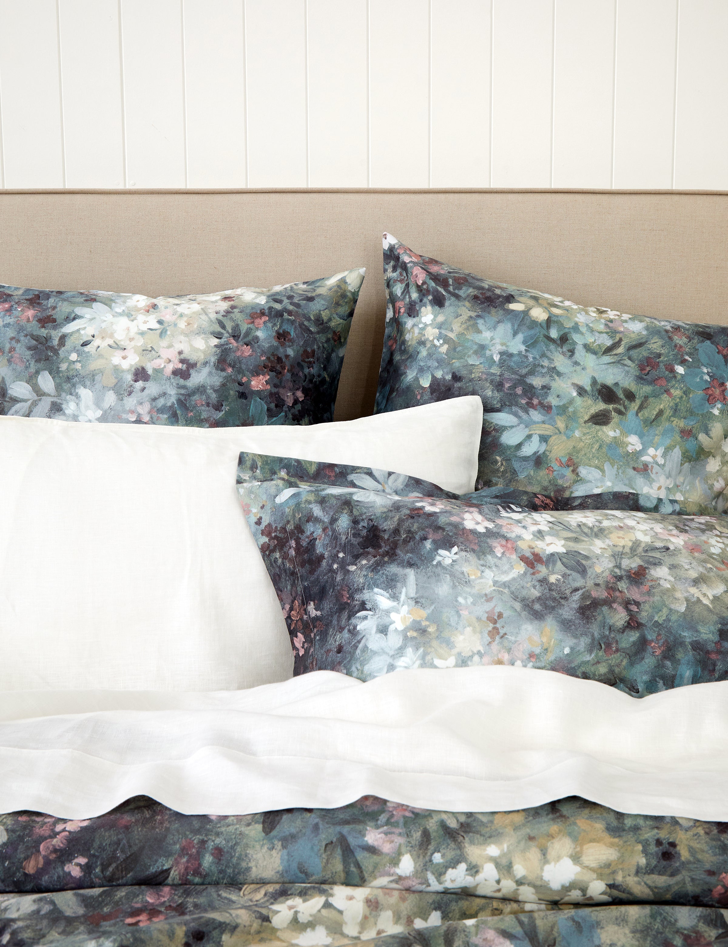 Petal Mirage Duvet Cover Set | Floral-2